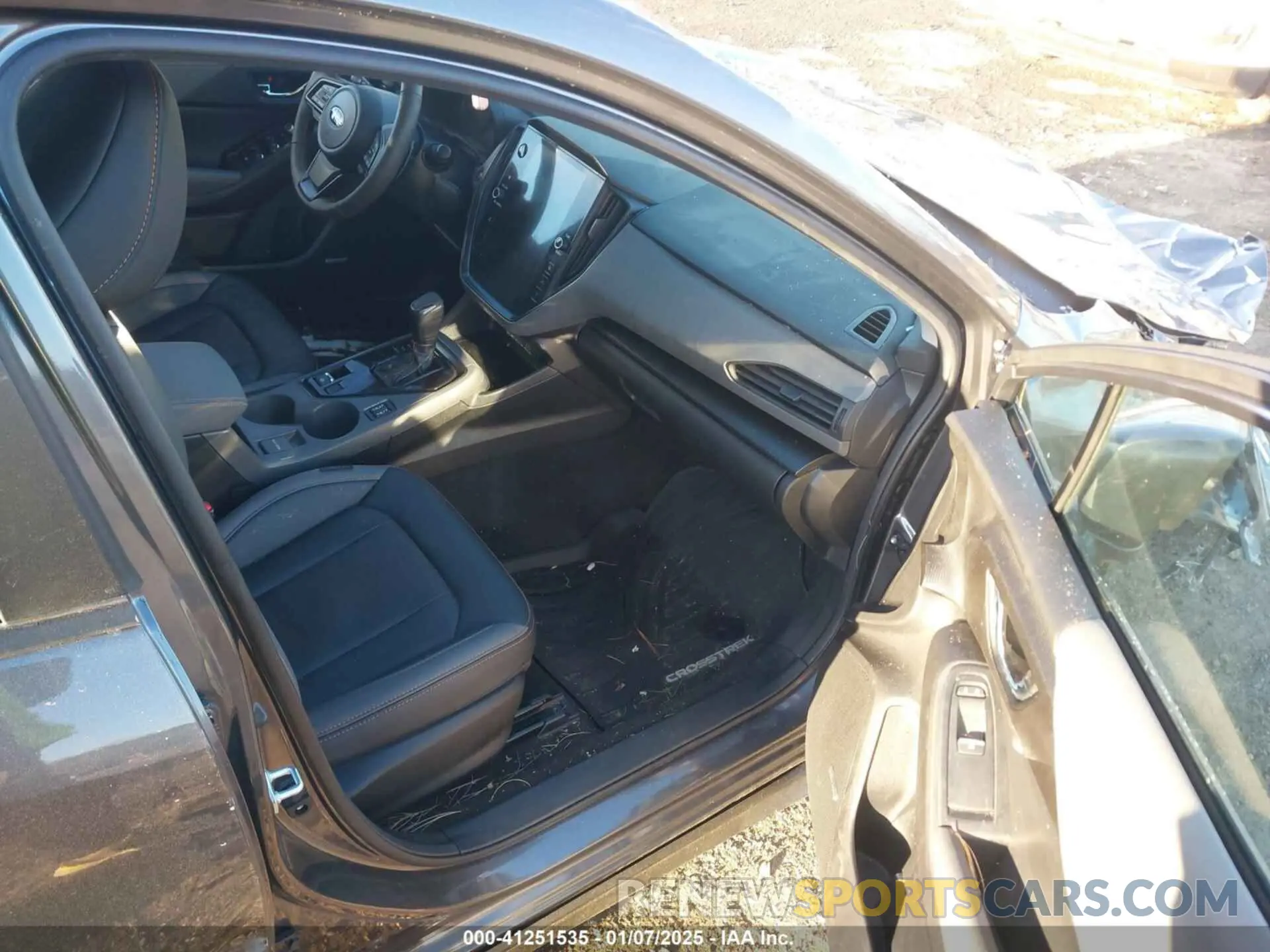5 Photograph of a damaged car 4S4GUHM62R3812875 SUBARU CROSSTREK 2024