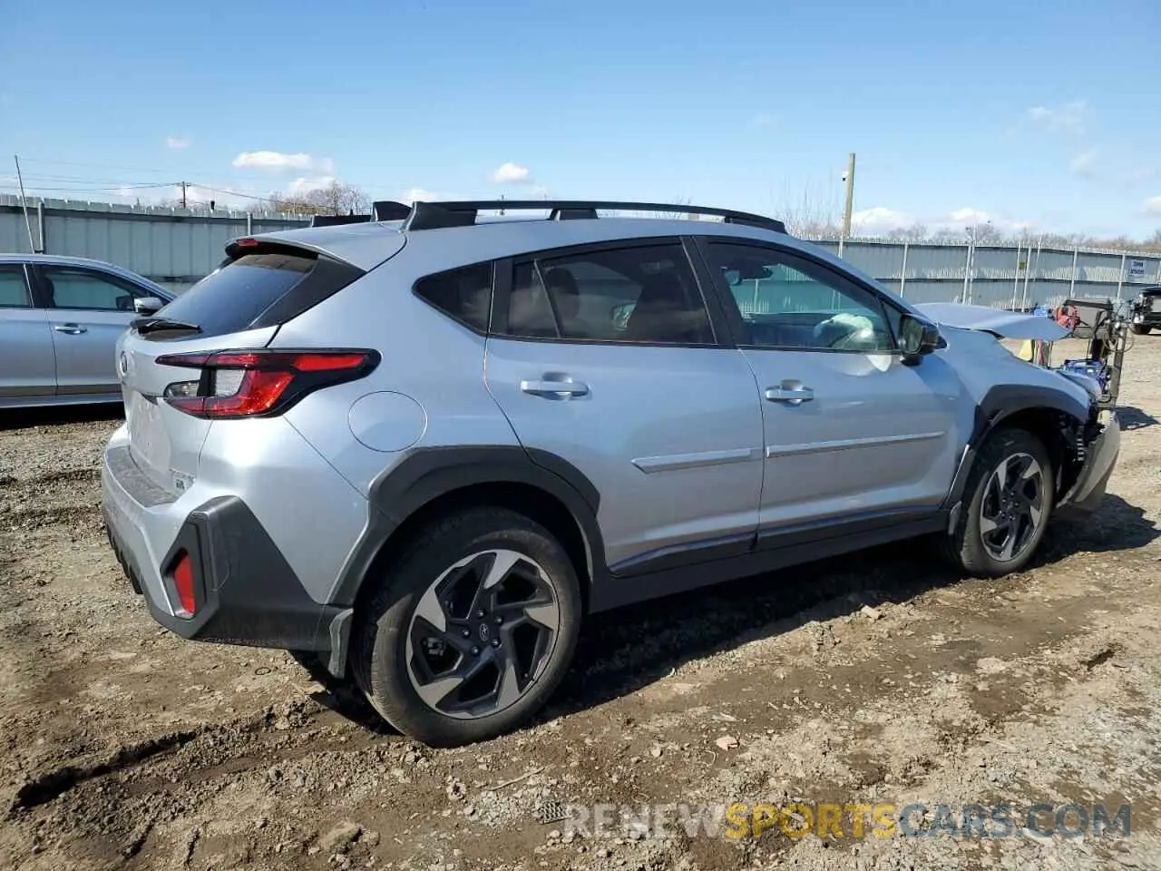 3 Photograph of a damaged car 4S4GUHM66R3822292 SUBARU CROSSTREK 2024