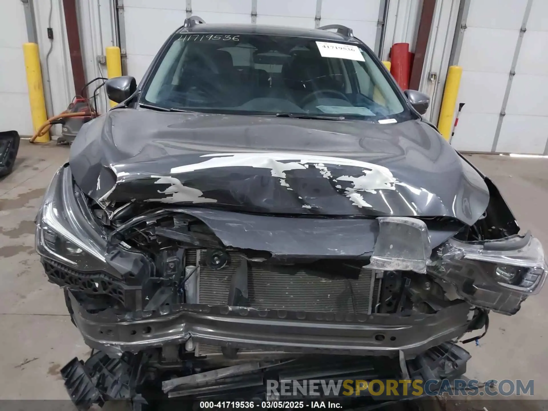 12 Photograph of a damaged car 4S4GUHM6XR3793251 SUBARU CROSSTREK 2024