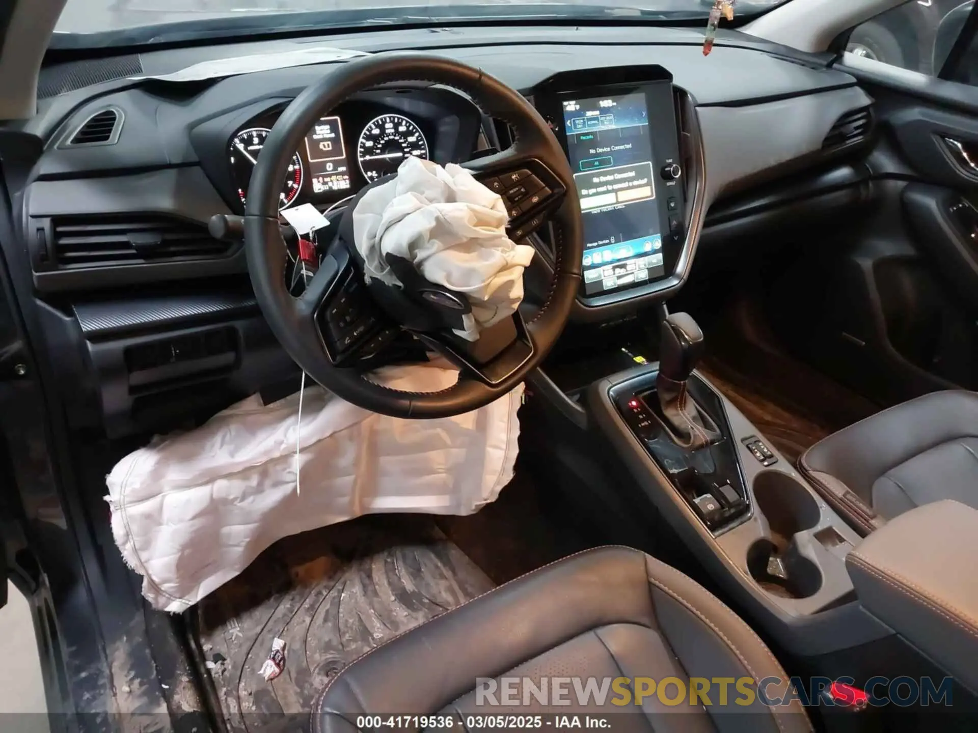 17 Photograph of a damaged car 4S4GUHM6XR3793251 SUBARU CROSSTREK 2024
