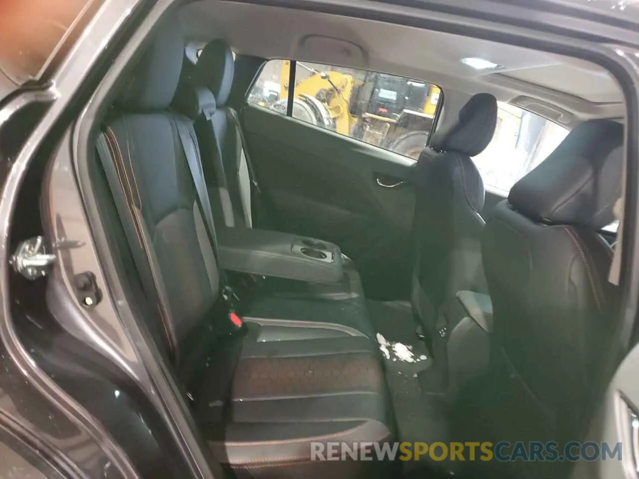 11 Photograph of a damaged car 4S4GUHN60R3822951 SUBARU CROSSTREK 2024