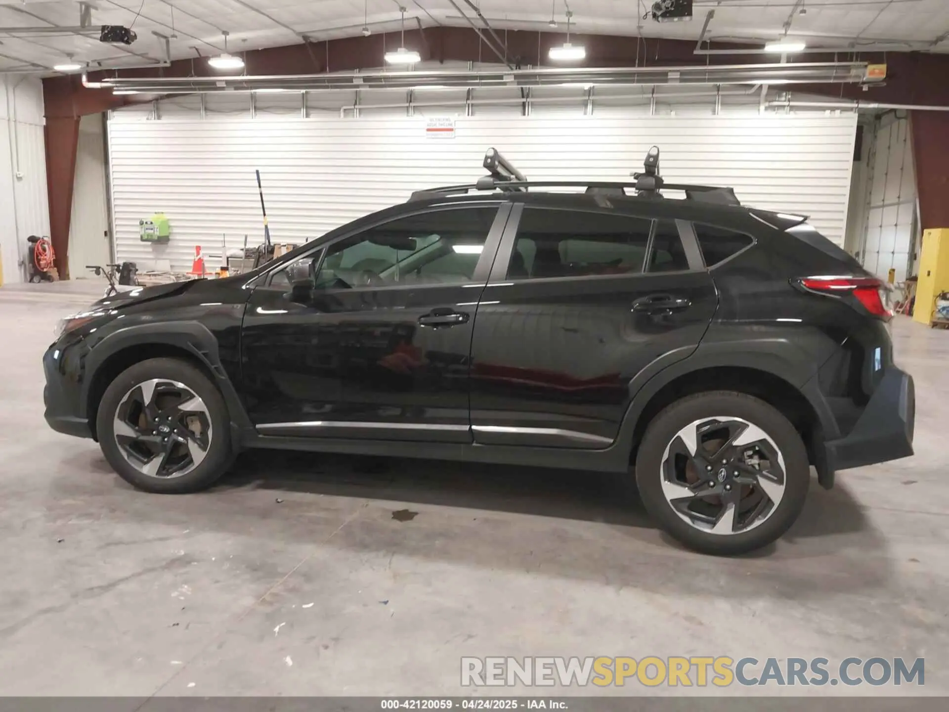 13 Photograph of a damaged car 4S4GUHN65R3767168 SUBARU CROSSTREK 2024