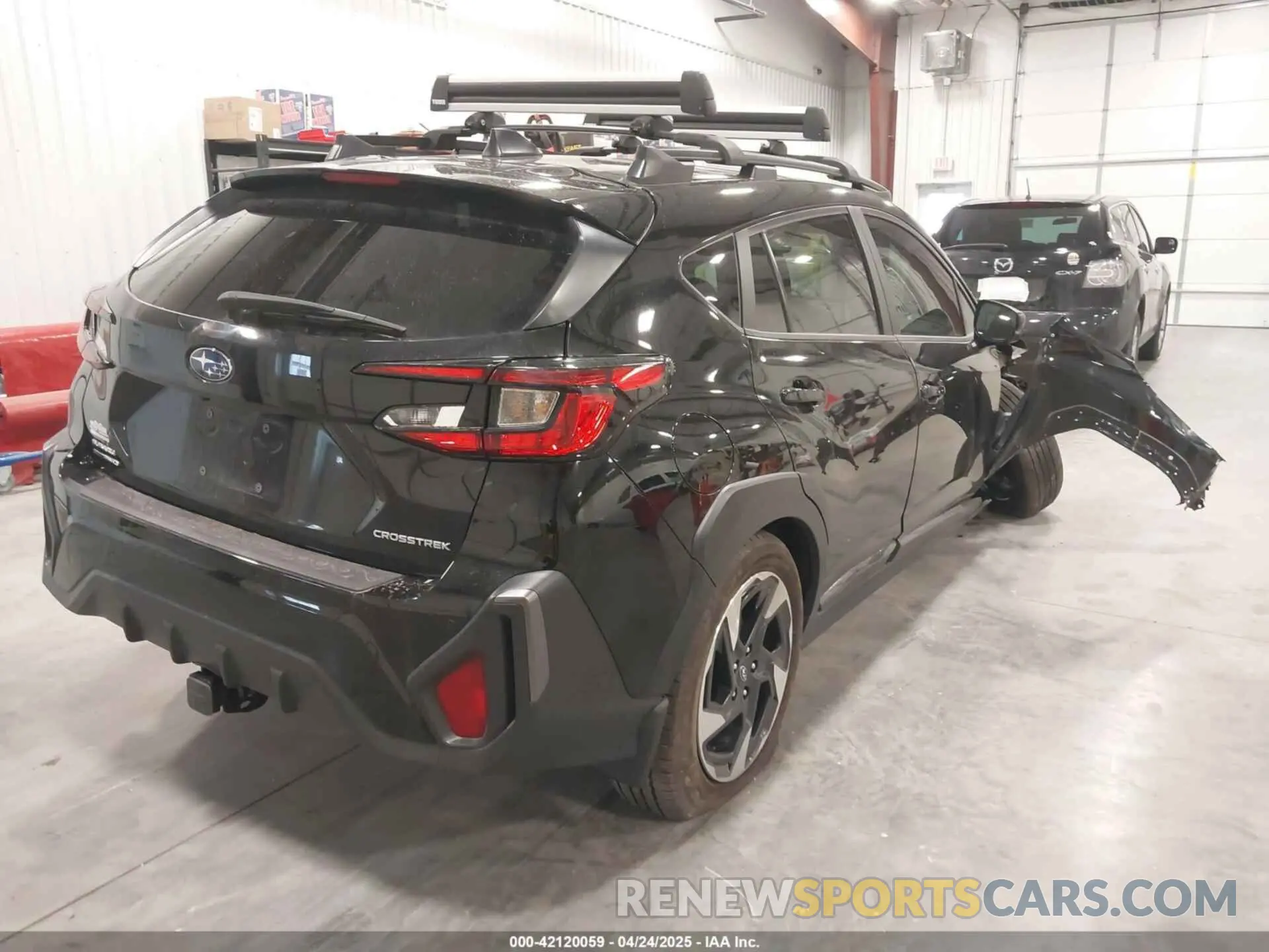 4 Photograph of a damaged car 4S4GUHN65R3767168 SUBARU CROSSTREK 2024