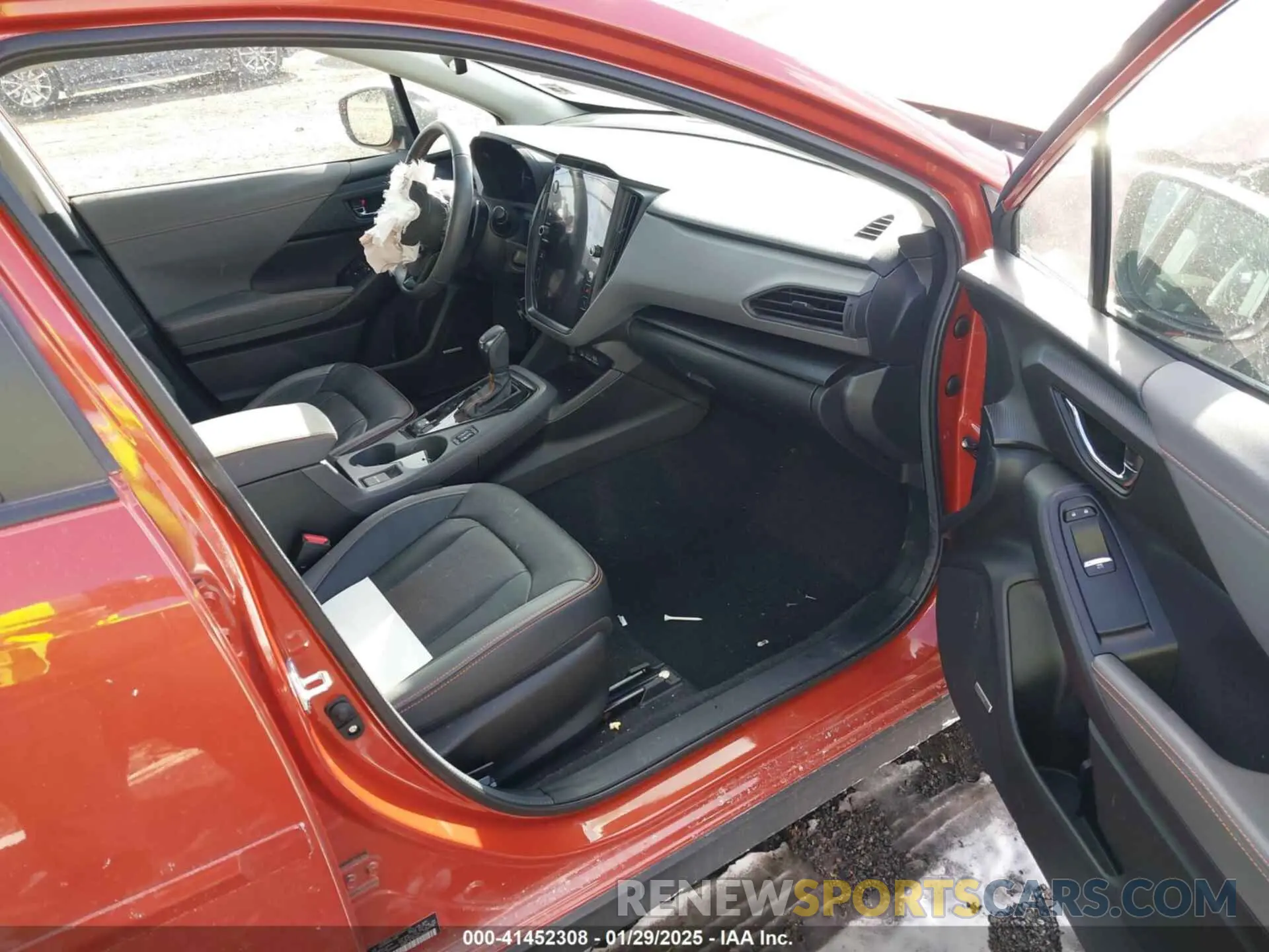 5 Photograph of a damaged car 4S4GUHN6XR3729967 SUBARU CROSSTREK 2024