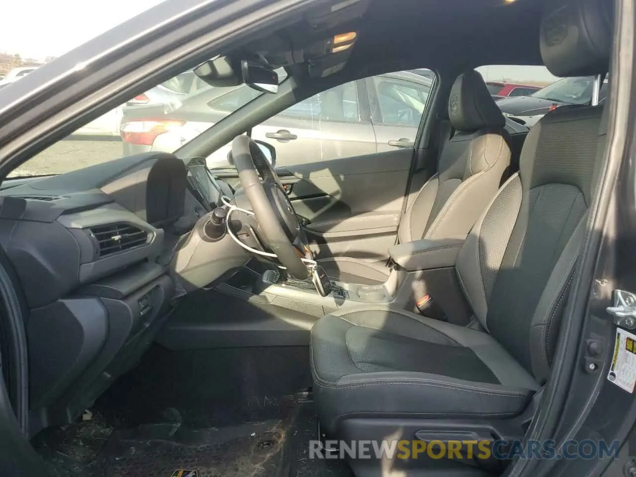 7 Photograph of a damaged car 4S4GUHT62R3735765 SUBARU CROSSTREK 2024