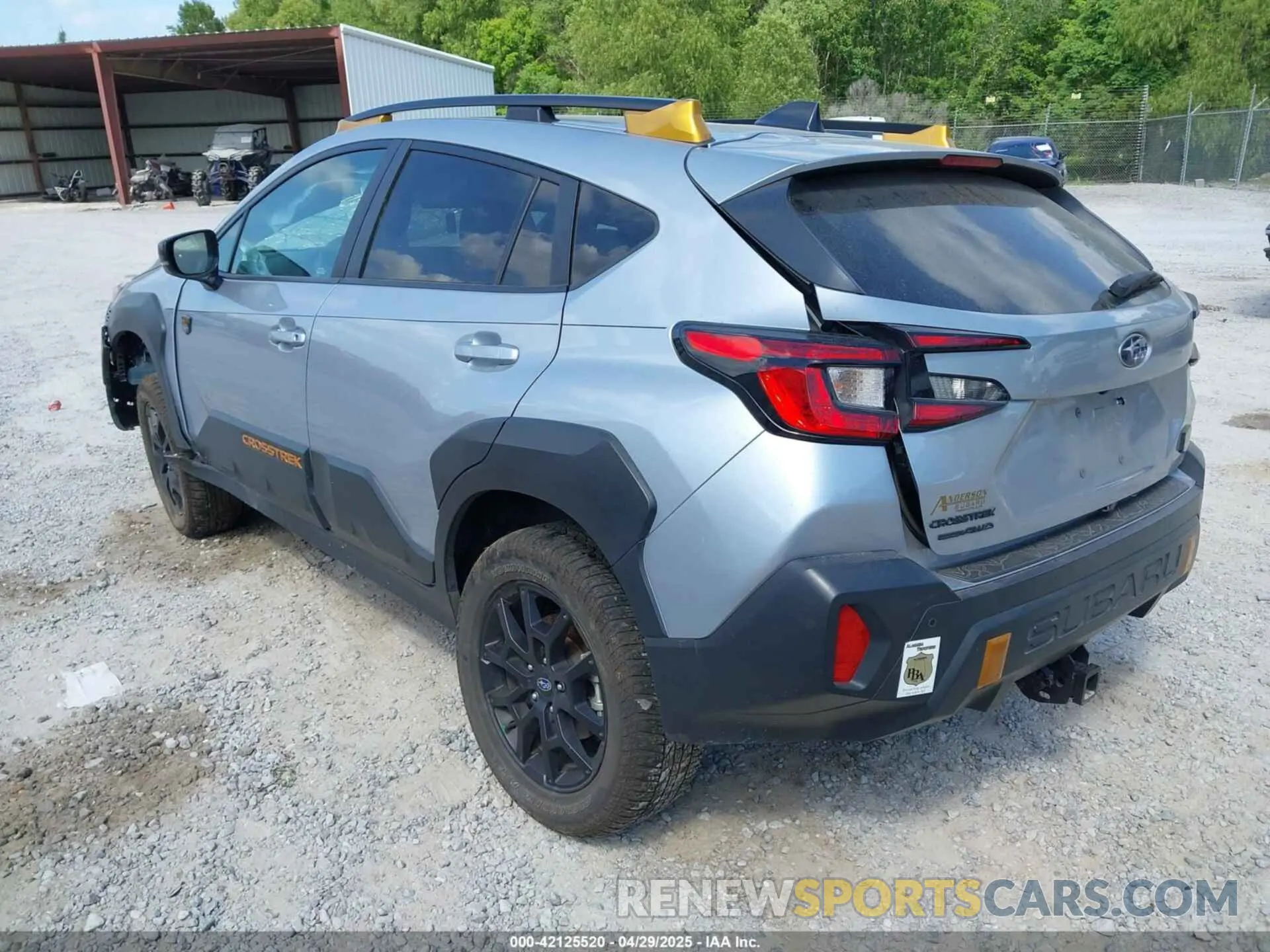 3 Photograph of a damaged car 4S4GUHT62R3743445 SUBARU CROSSTREK 2024