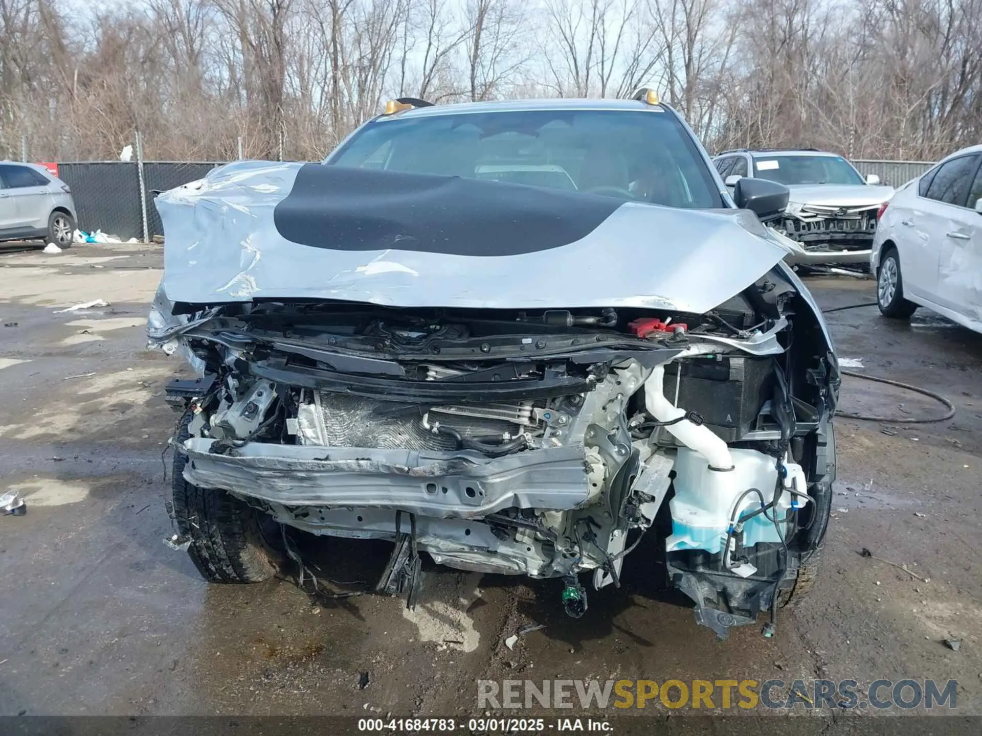 12 Photograph of a damaged car 4S4GUHT63R3763297 SUBARU CROSSTREK 2024