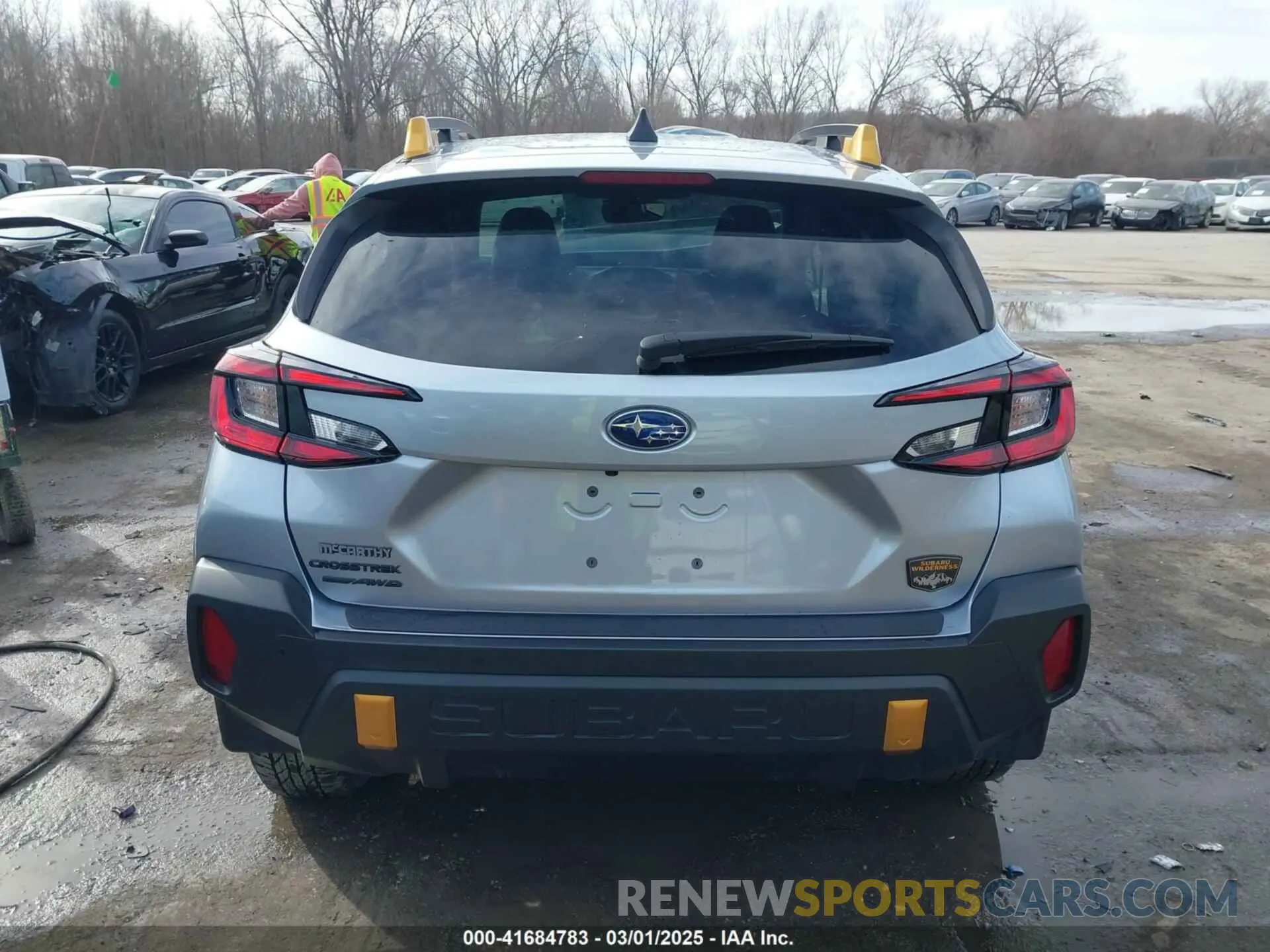 16 Photograph of a damaged car 4S4GUHT63R3763297 SUBARU CROSSTREK 2024