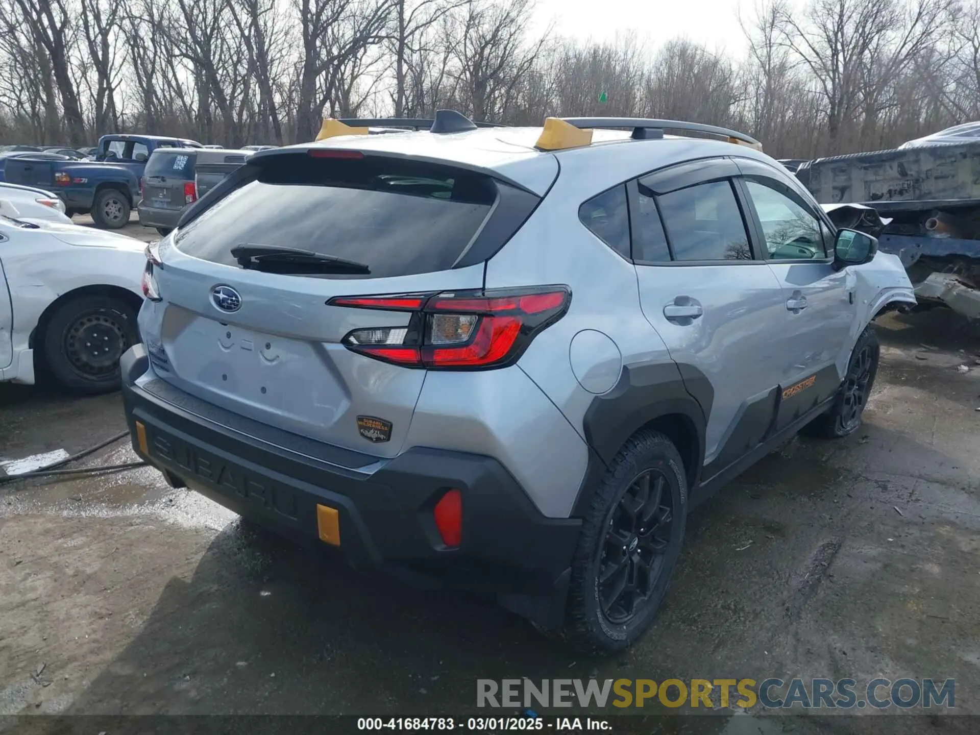 4 Photograph of a damaged car 4S4GUHT63R3763297 SUBARU CROSSTREK 2024