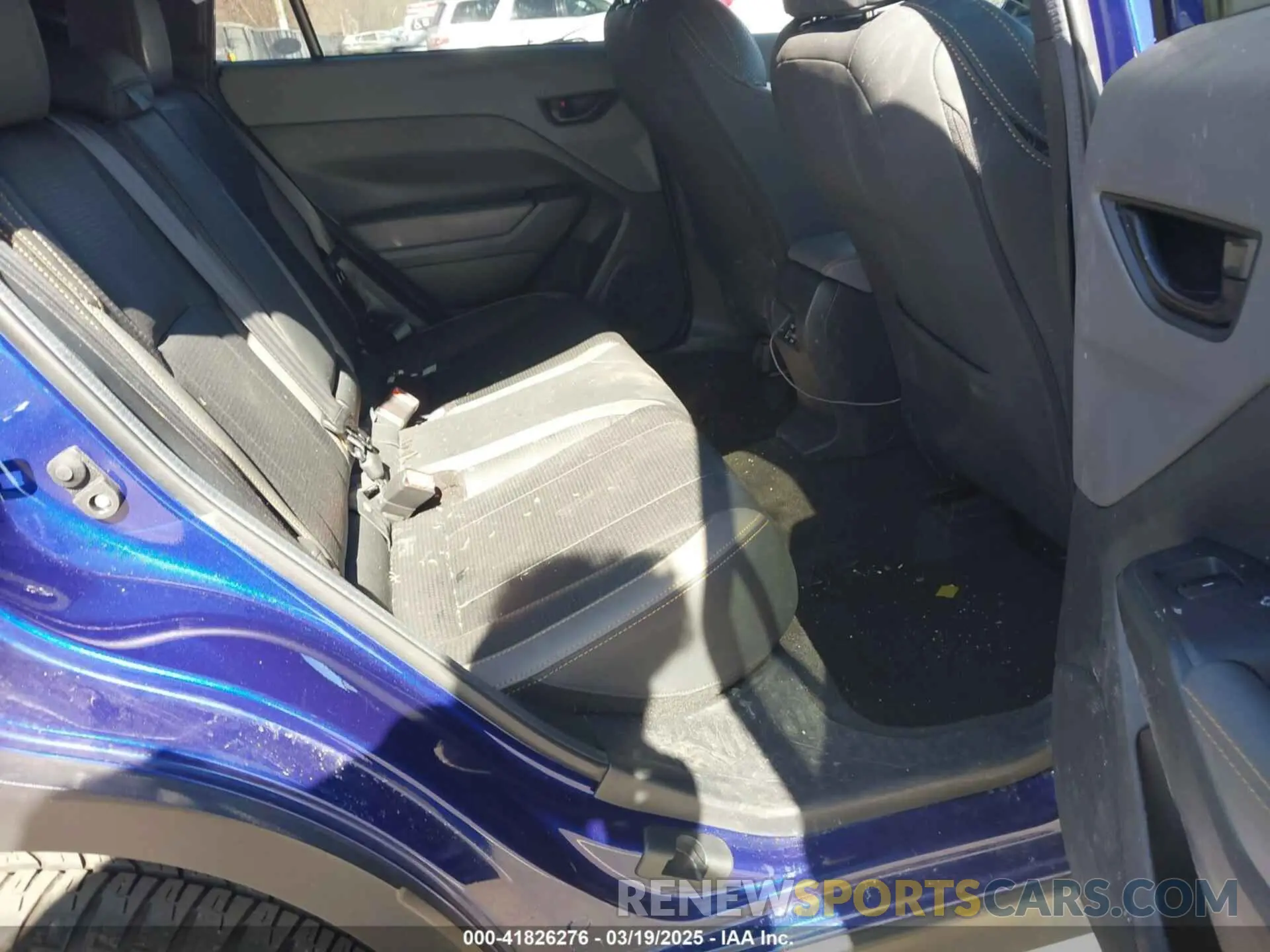 8 Photograph of a damaged car 4S4GUHT64R3741311 SUBARU CROSSTREK 2024