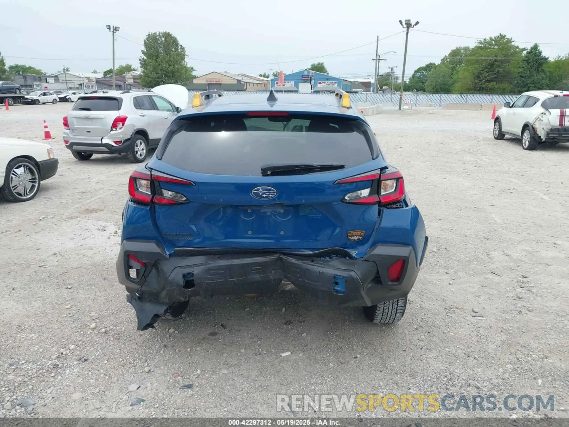 16 Photograph of a damaged car 4S4GUHT67R3755977 SUBARU CROSSTREK 2024