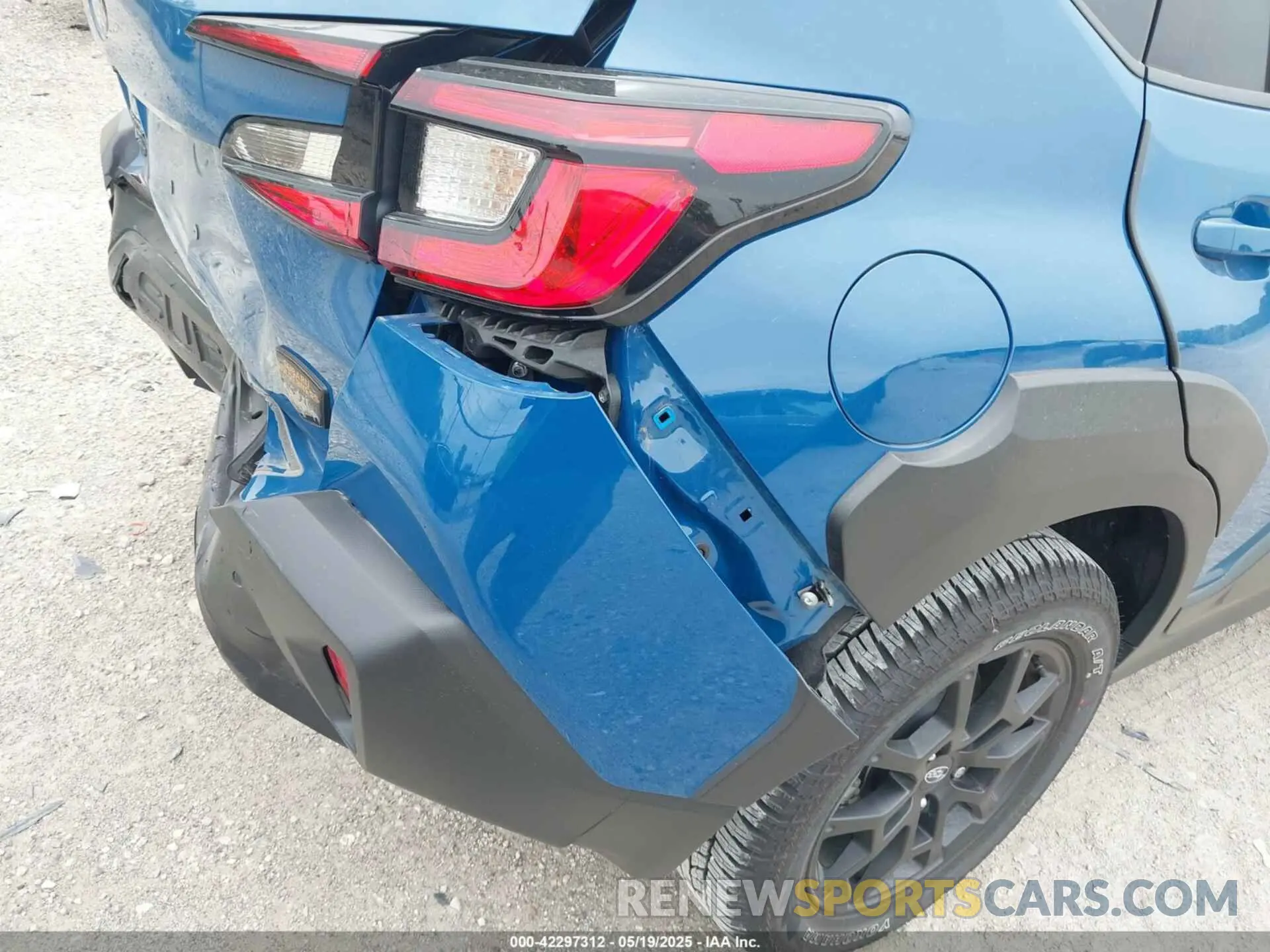 20 Photograph of a damaged car 4S4GUHT67R3755977 SUBARU CROSSTREK 2024
