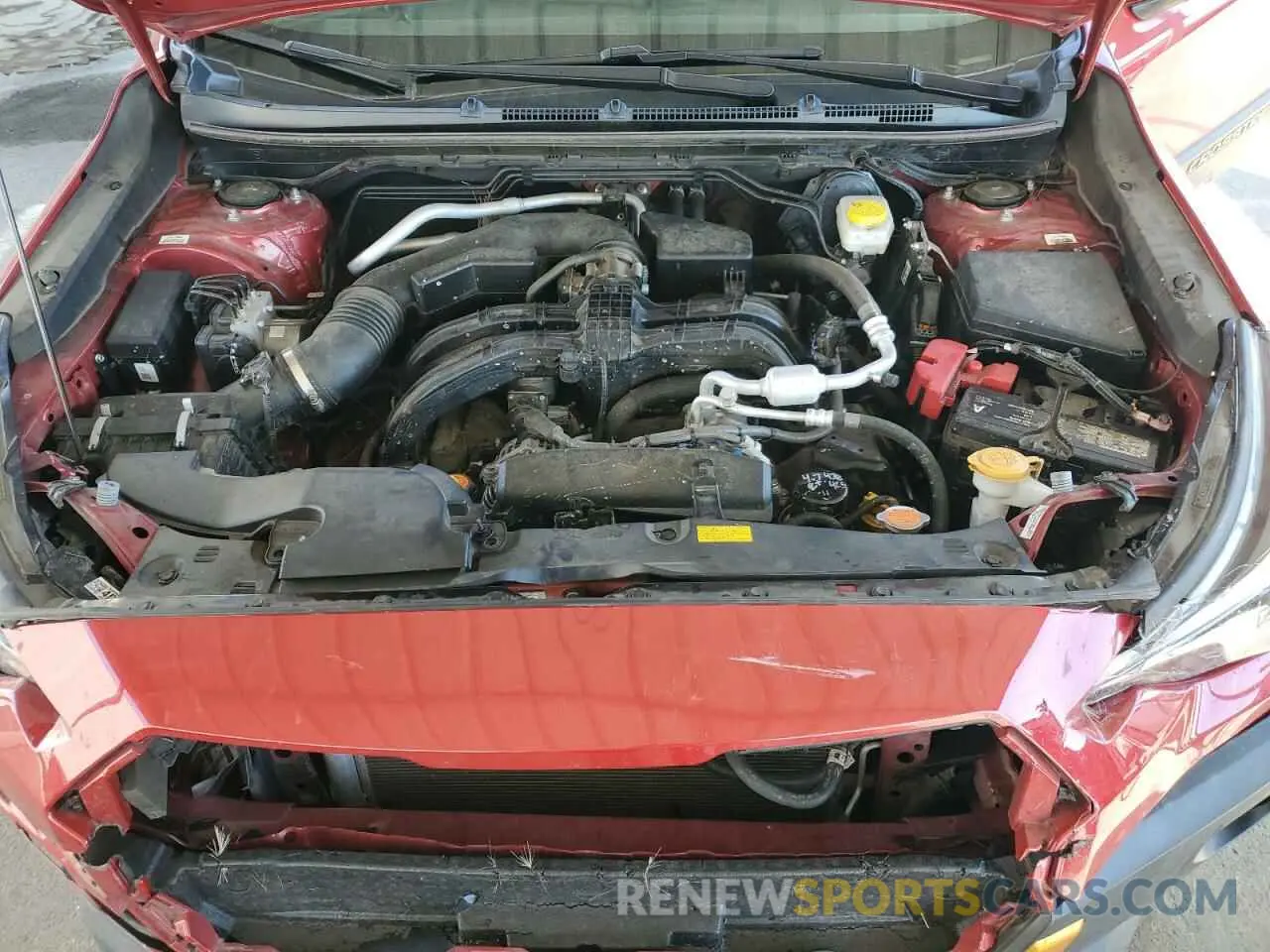 12 Photograph of a damaged car 4S4GUHT68R3724317 SUBARU CROSSTREK 2024