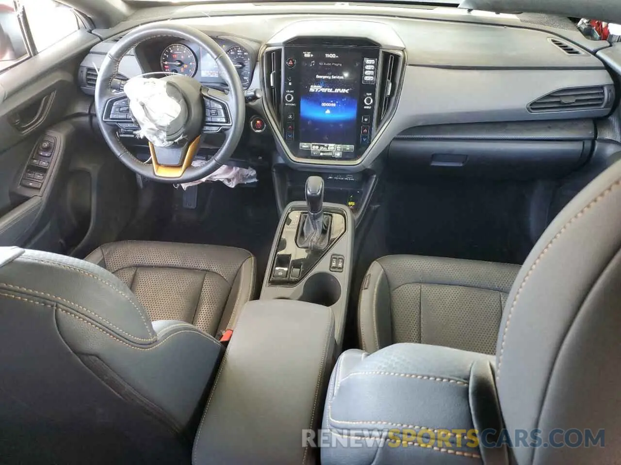 8 Photograph of a damaged car 4S4GUHT68R3724317 SUBARU CROSSTREK 2024