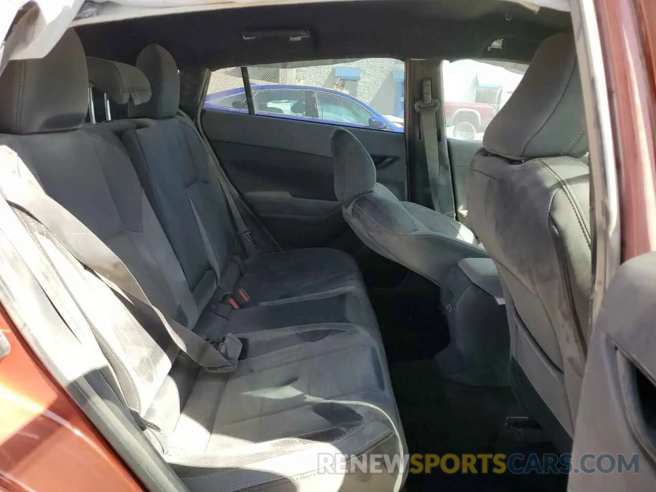 12 Photograph of a damaged car 4S4GUHT69R3809702 SUBARU CROSSTREK 2024