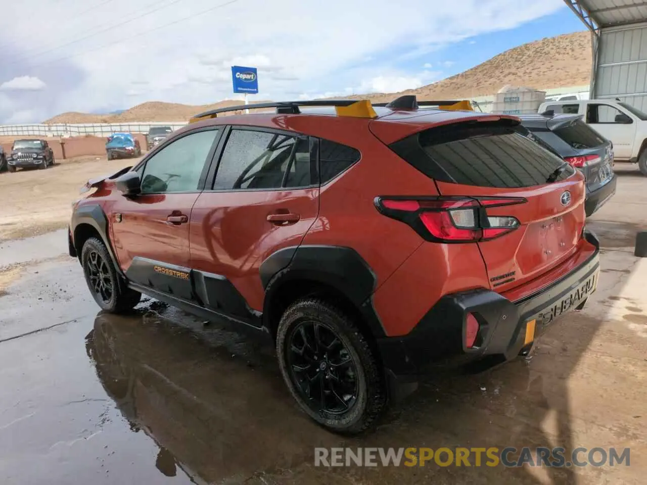 2 Photograph of a damaged car 4S4GUHT69R3809702 SUBARU CROSSTREK 2024