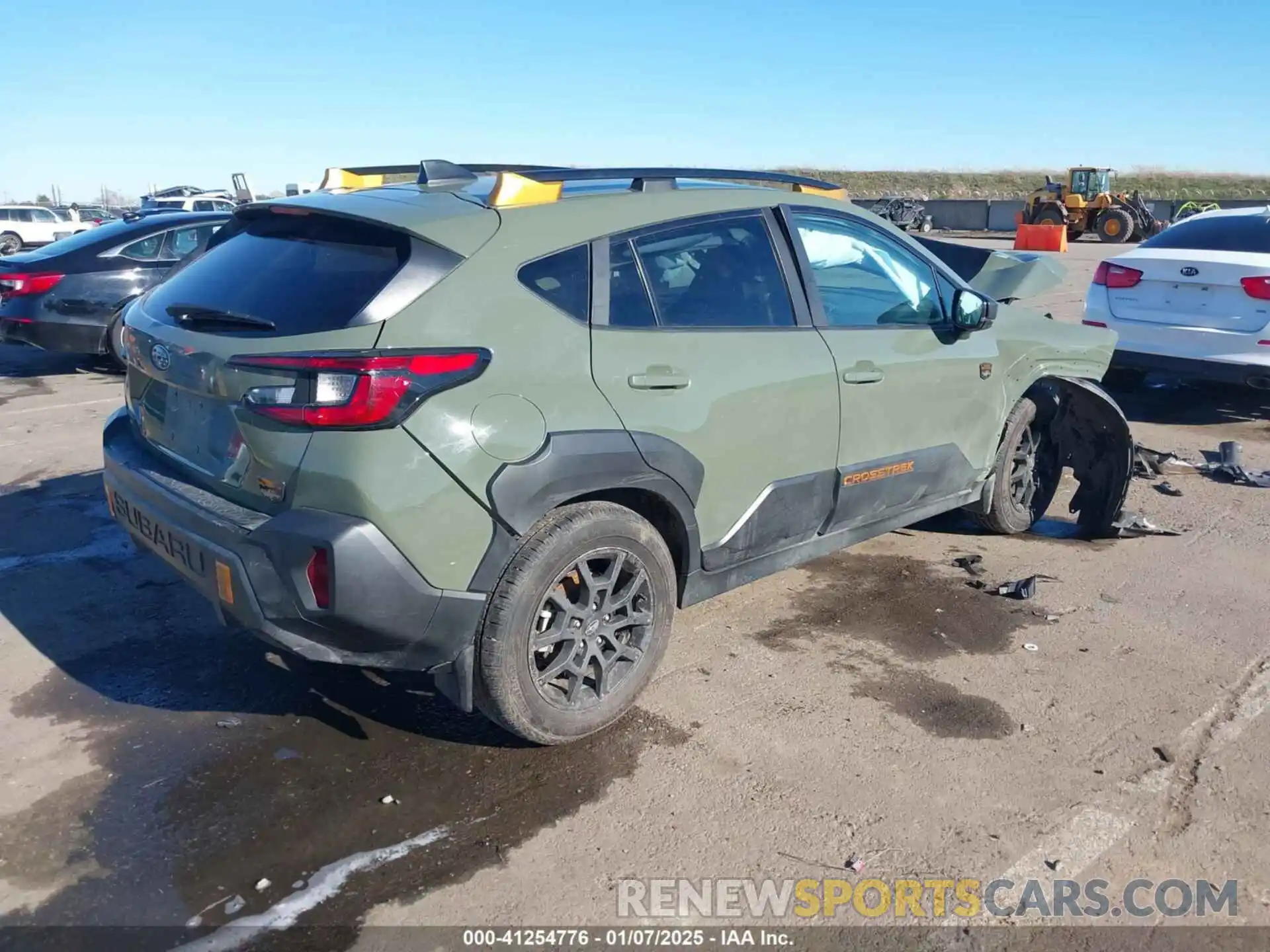 4 Photograph of a damaged car 4S4GUHU61R3784034 SUBARU CROSSTREK 2024