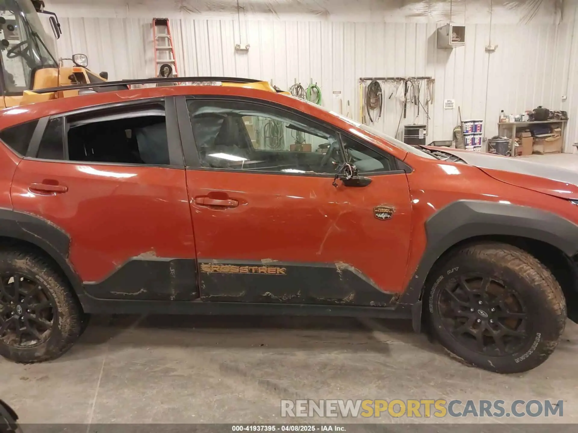 12 Photograph of a damaged car 4S4GUHU61R3795938 SUBARU CROSSTREK 2024