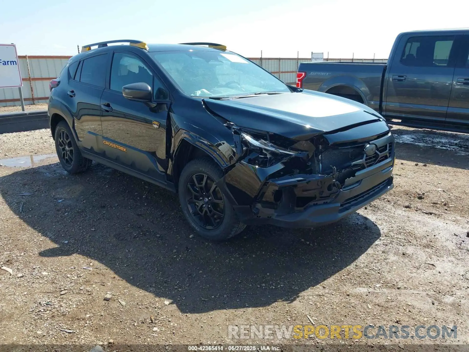 1 Photograph of a damaged car 4S4GUHU62R3785564 SUBARU CROSSTREK 2024
