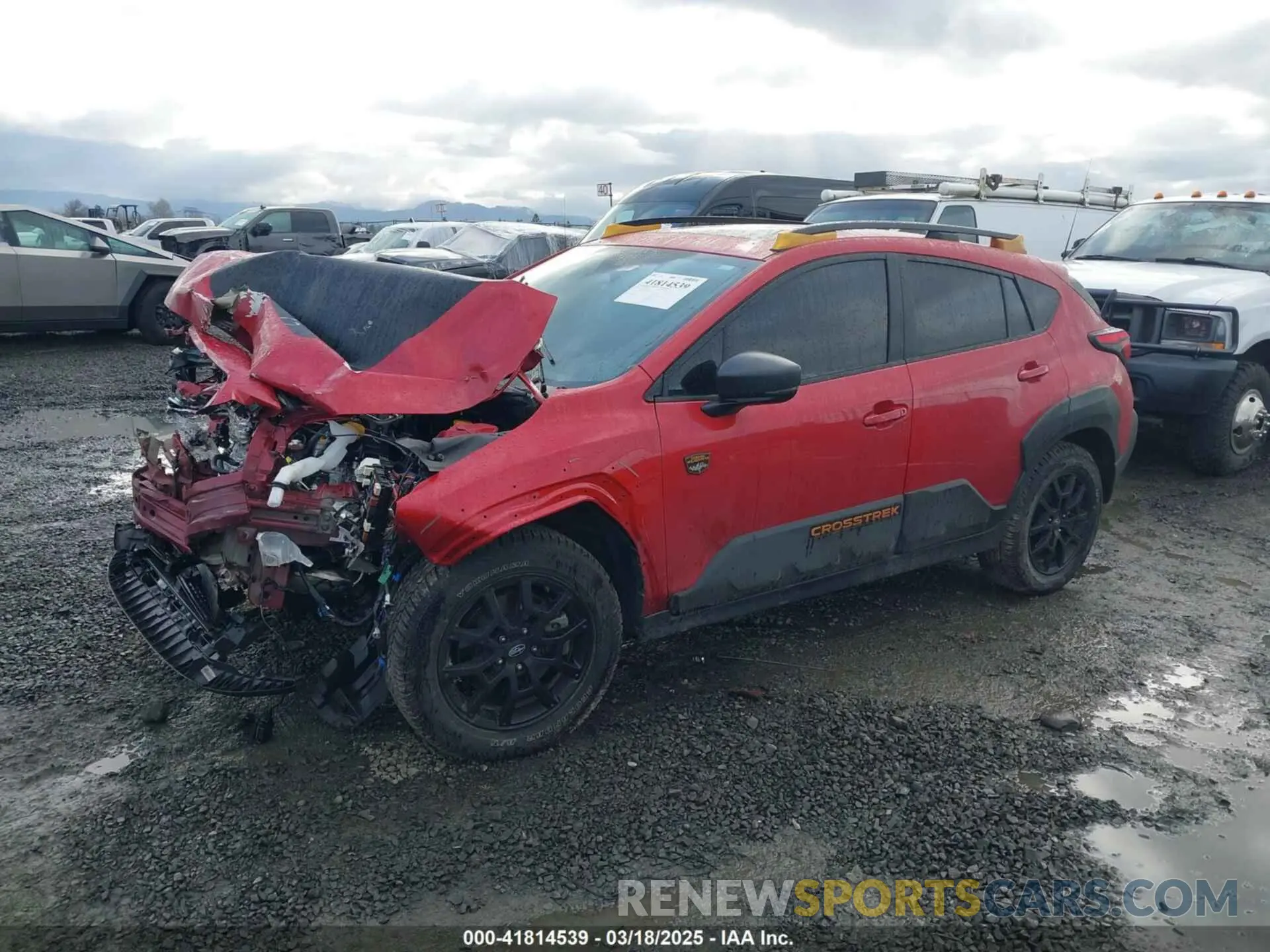 2 Photograph of a damaged car 4S4GUHU63R3842029 SUBARU CROSSTREK 2024