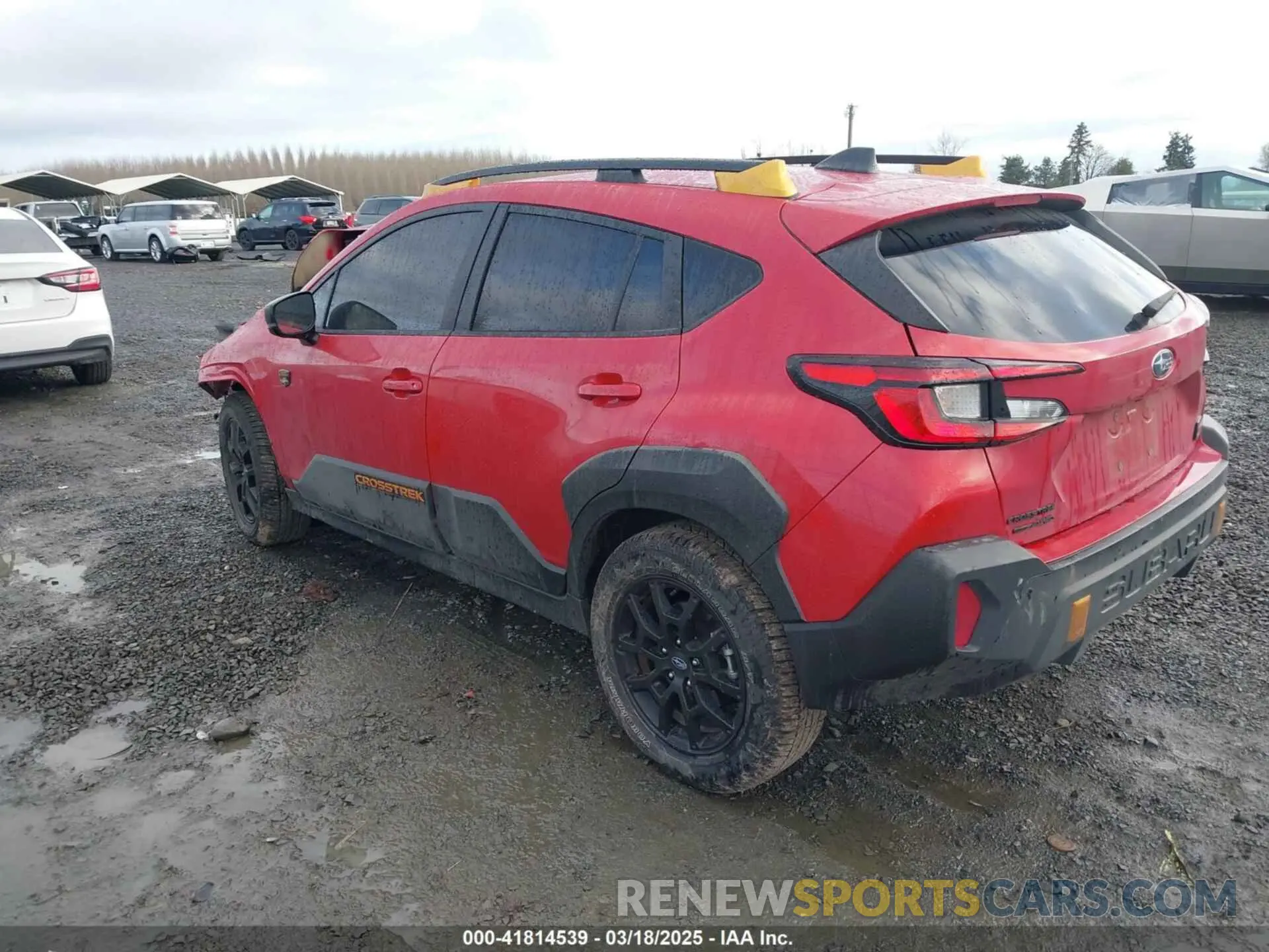3 Photograph of a damaged car 4S4GUHU63R3842029 SUBARU CROSSTREK 2024