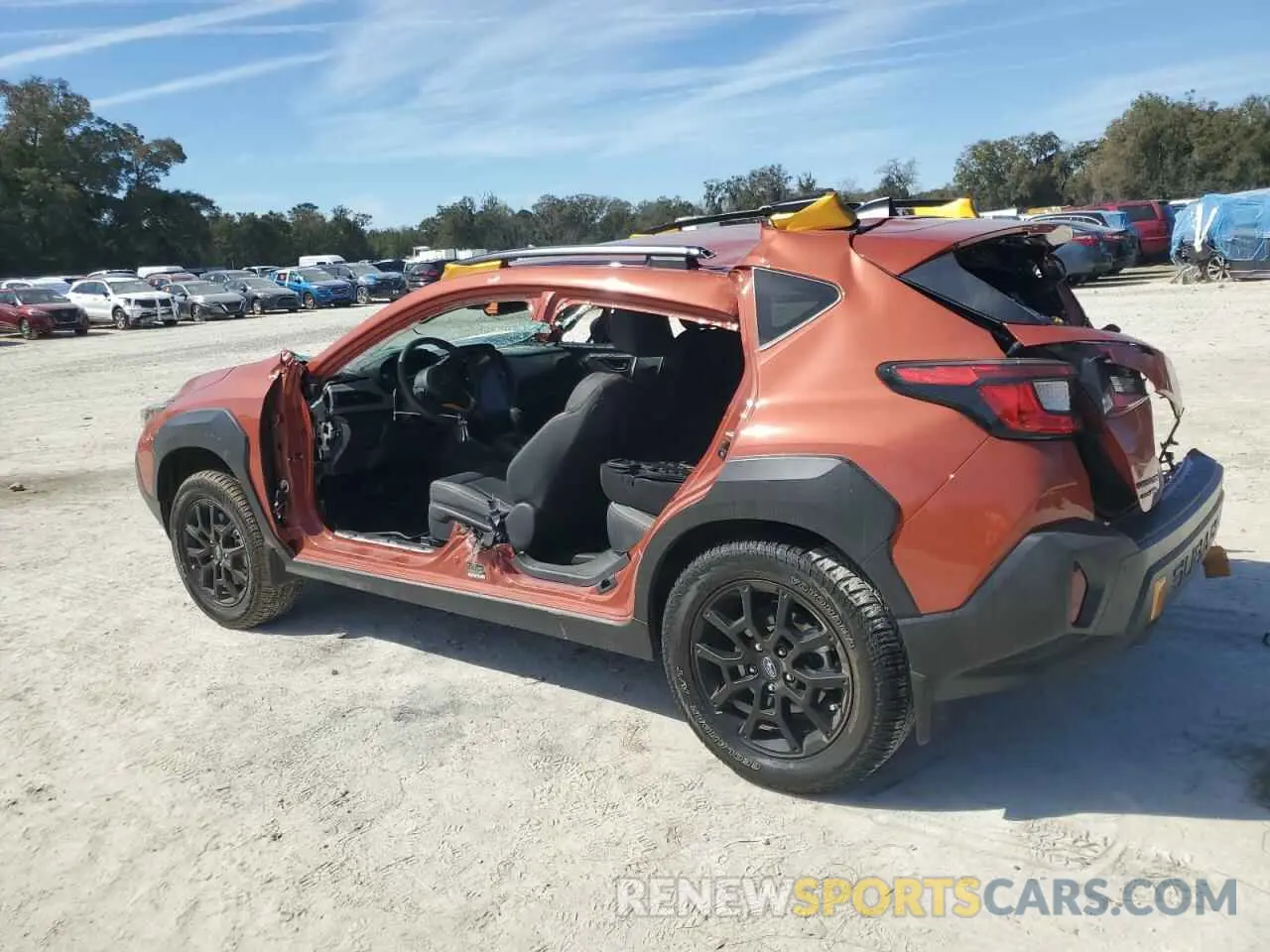 2 Photograph of a damaged car 4S4GUHU67R3790808 SUBARU CROSSTREK 2024
