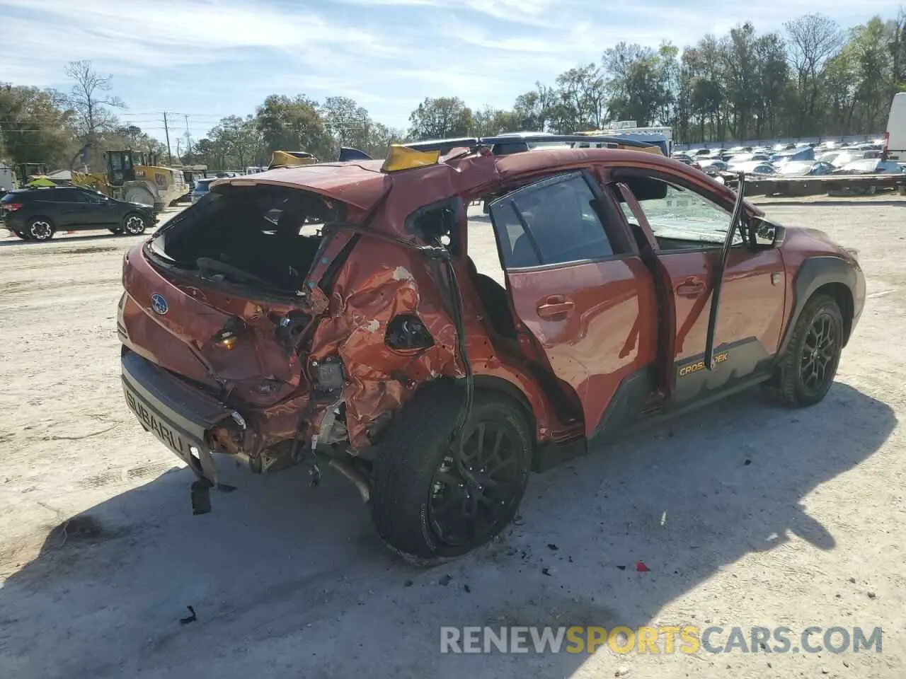 3 Photograph of a damaged car 4S4GUHU67R3790808 SUBARU CROSSTREK 2024