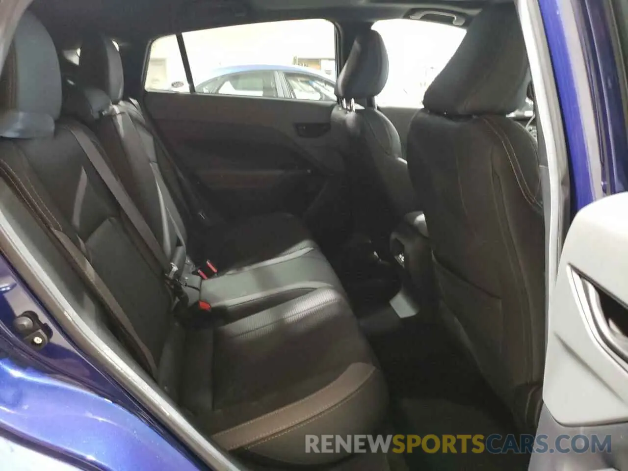 11 Photograph of a damaged car 4S4GUHU68R3795080 SUBARU CROSSTREK 2024