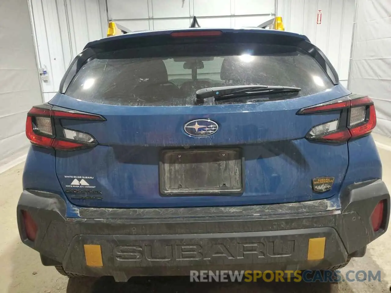 6 Photograph of a damaged car 4S4GUHU68R3837439 SUBARU CROSSTREK 2024