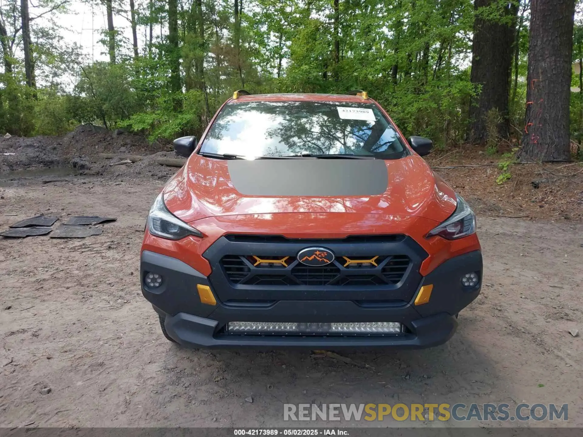 12 Photograph of a damaged car 4S4GUHU69R3724874 SUBARU CROSSTREK 2024
