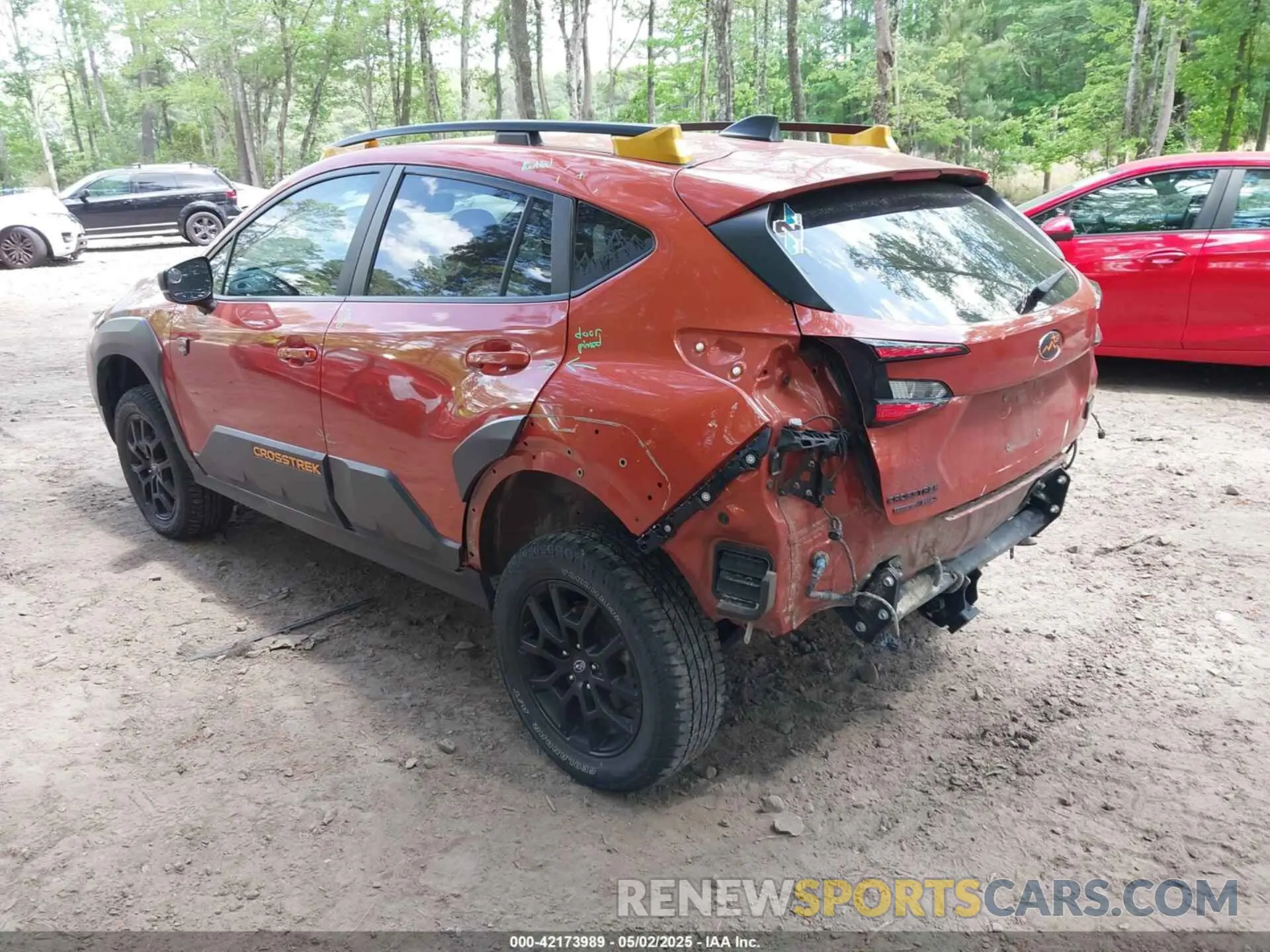3 Photograph of a damaged car 4S4GUHU69R3724874 SUBARU CROSSTREK 2024