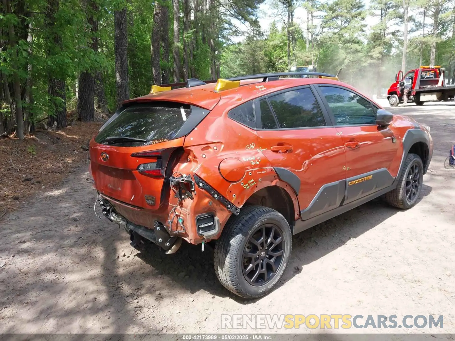 4 Photograph of a damaged car 4S4GUHU69R3724874 SUBARU CROSSTREK 2024