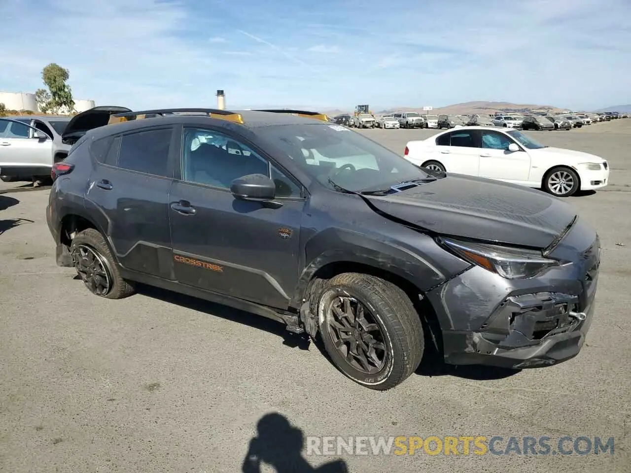 4 Photograph of a damaged car 4S4GUHU69R3751640 SUBARU CROSSTREK 2024