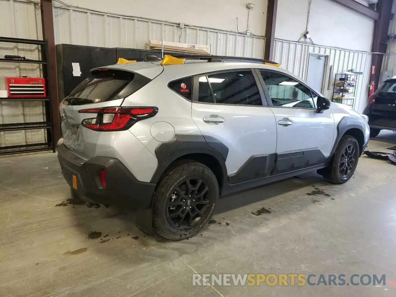 3 Photograph of a damaged car 4S4GUHU69R3783214 SUBARU CROSSTREK 2024