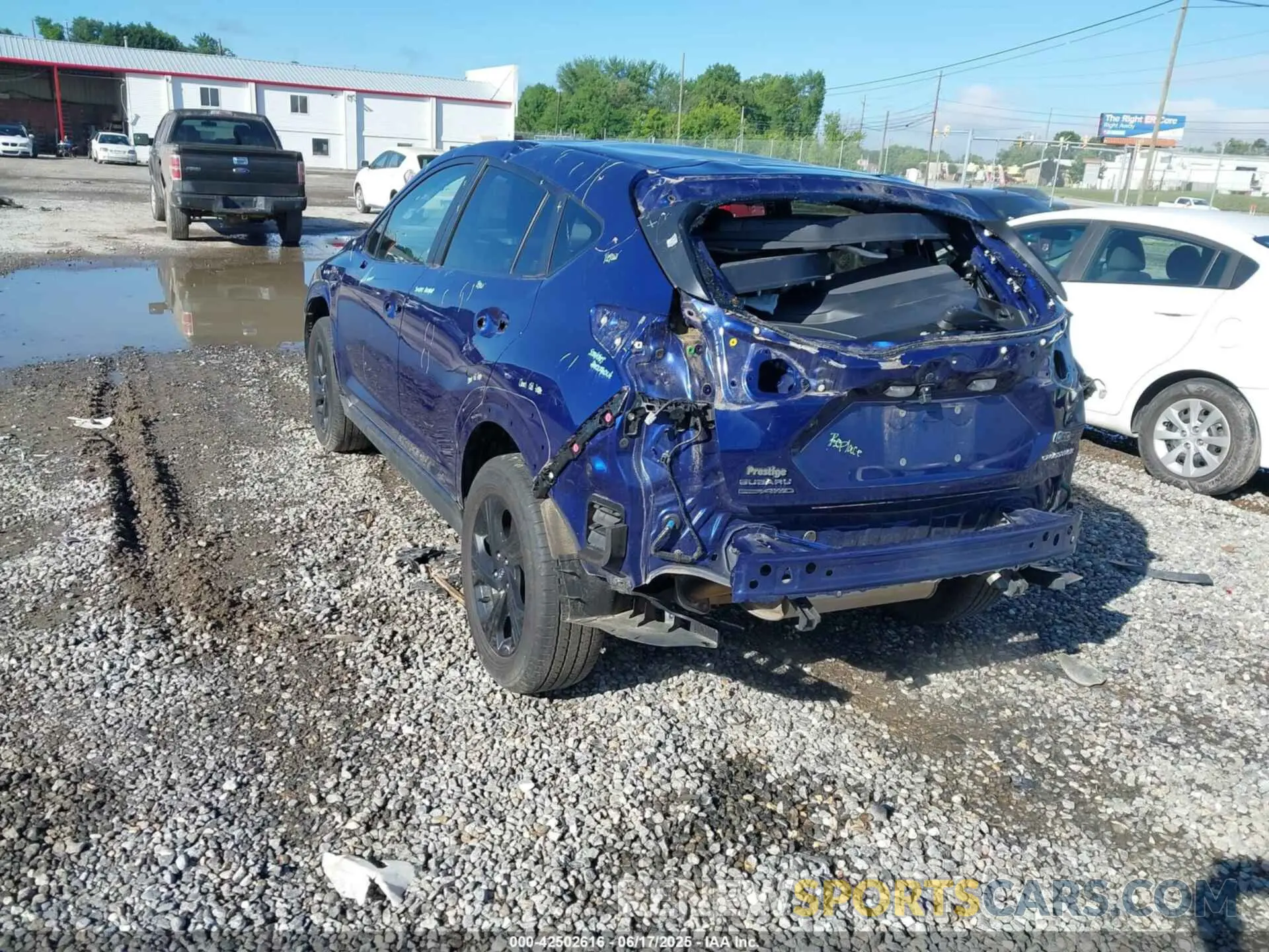 3 Photograph of a damaged car JF2GUABC2RH241963 SUBARU CROSSTREK 2024