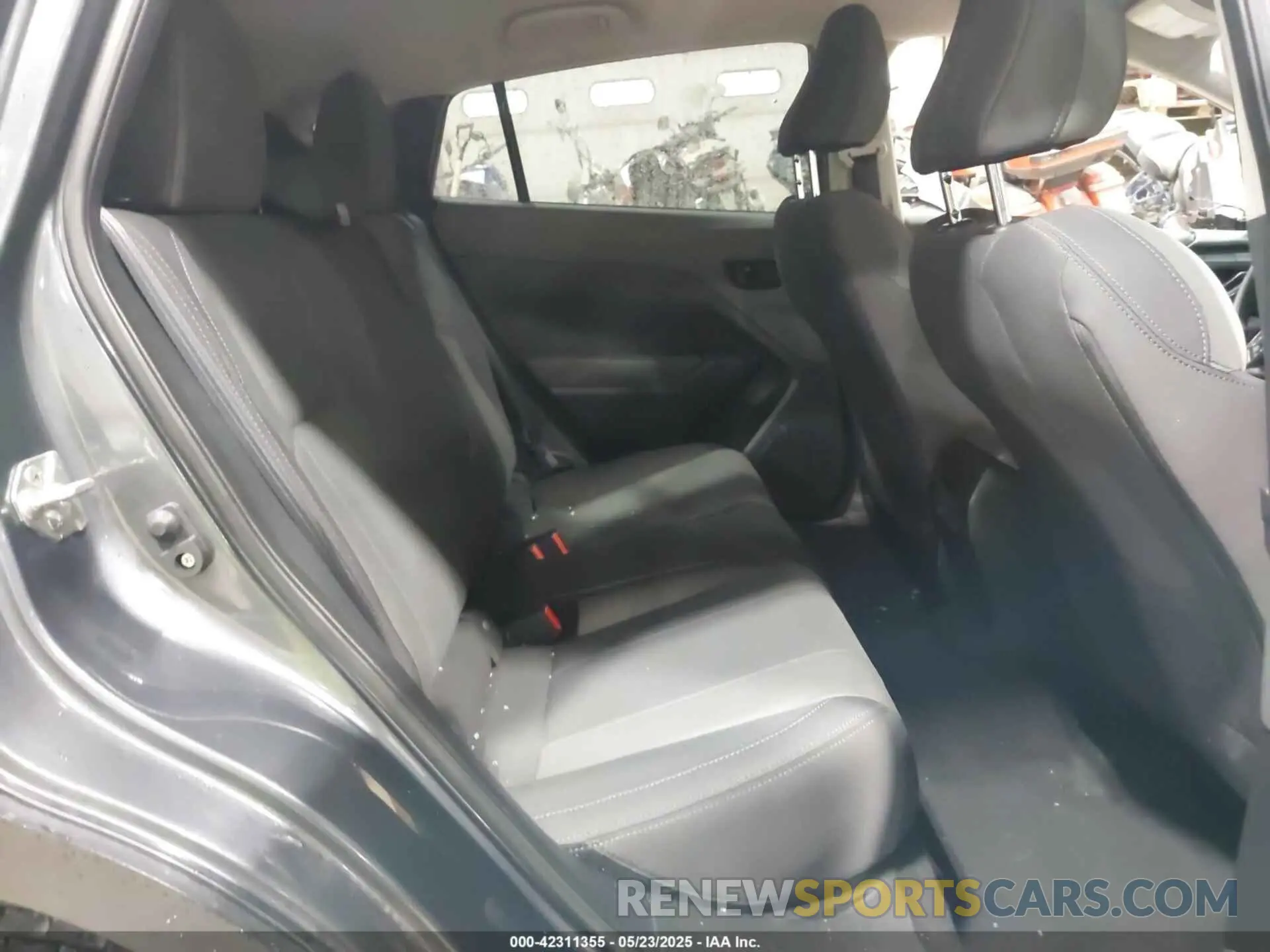 8 Photograph of a damaged car JF2GUABC7R8216119 SUBARU CROSSTREK 2024