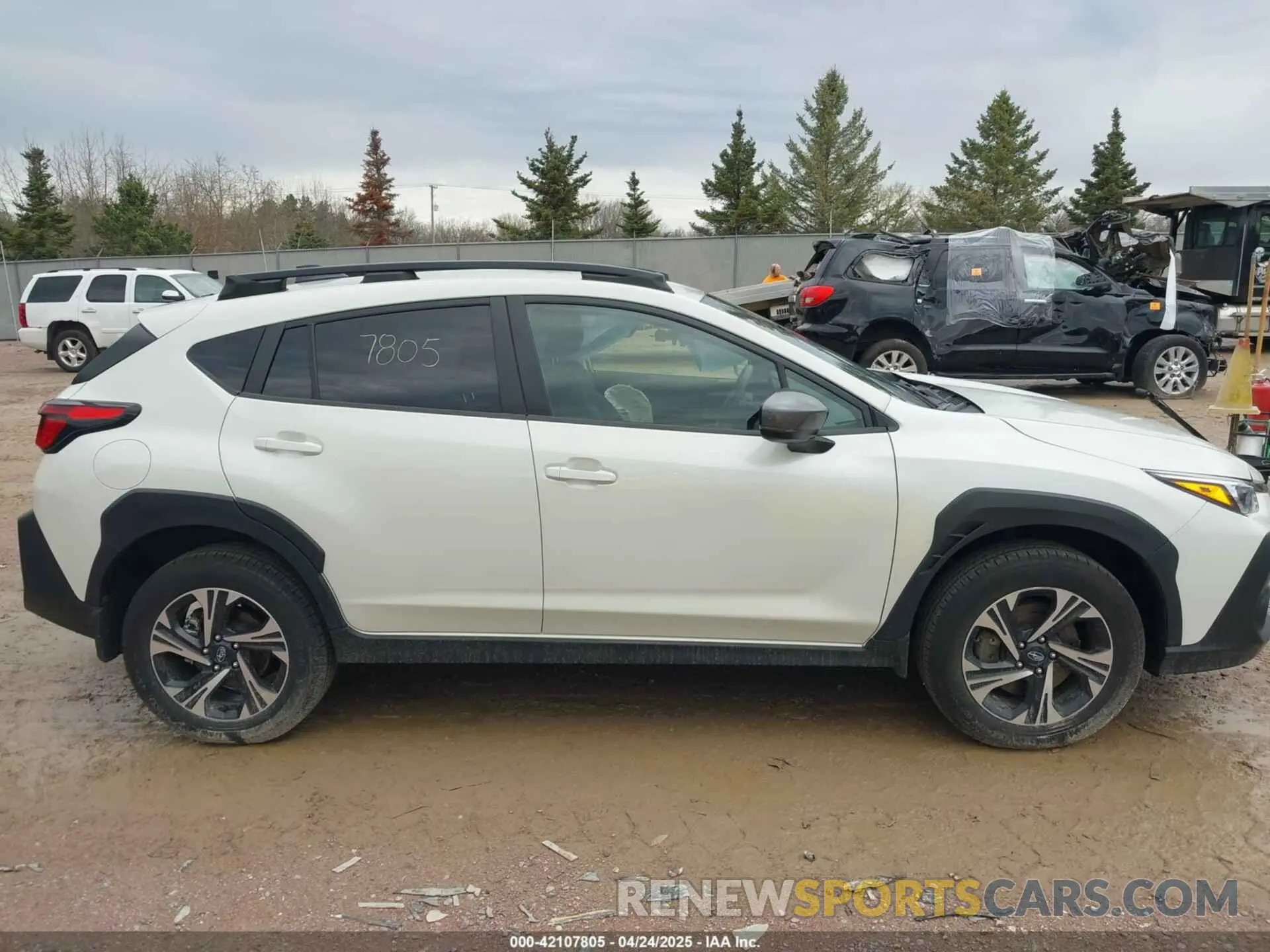 13 Photograph of a damaged car JF2GUADC0R8251789 SUBARU CROSSTREK 2024