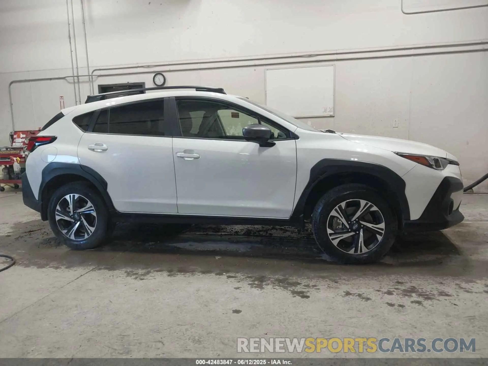 14 Photograph of a damaged car JF2GUADC0R8299759 SUBARU CROSSTREK 2024