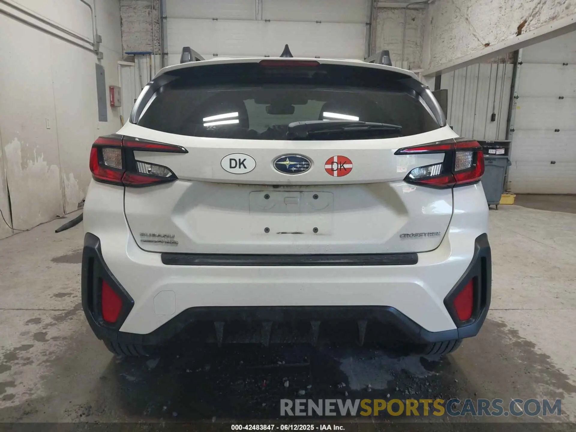 17 Photograph of a damaged car JF2GUADC0R8299759 SUBARU CROSSTREK 2024