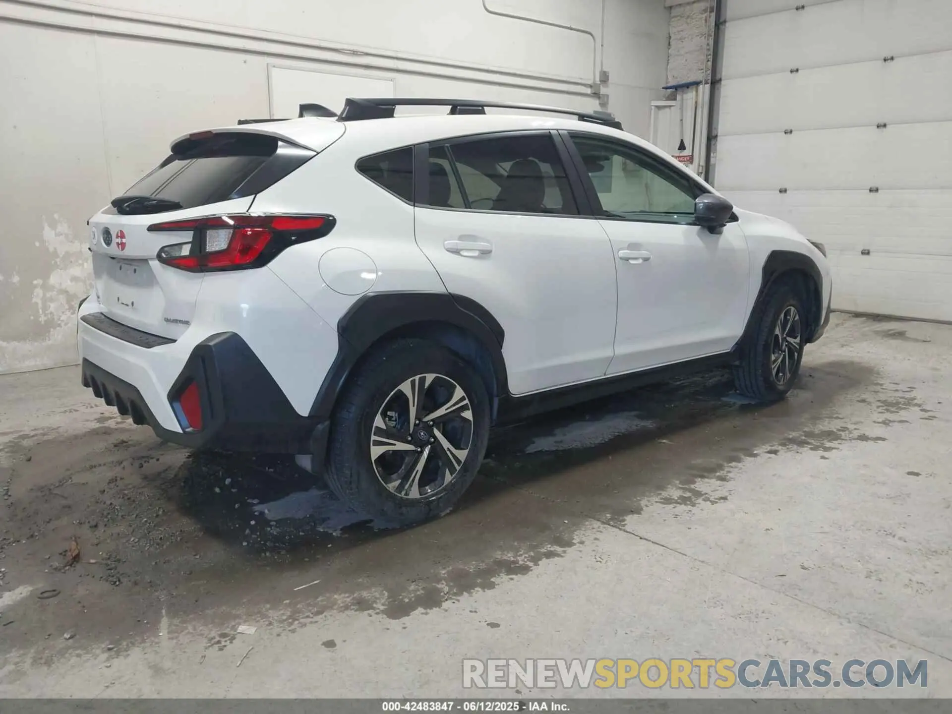 4 Photograph of a damaged car JF2GUADC0R8299759 SUBARU CROSSTREK 2024