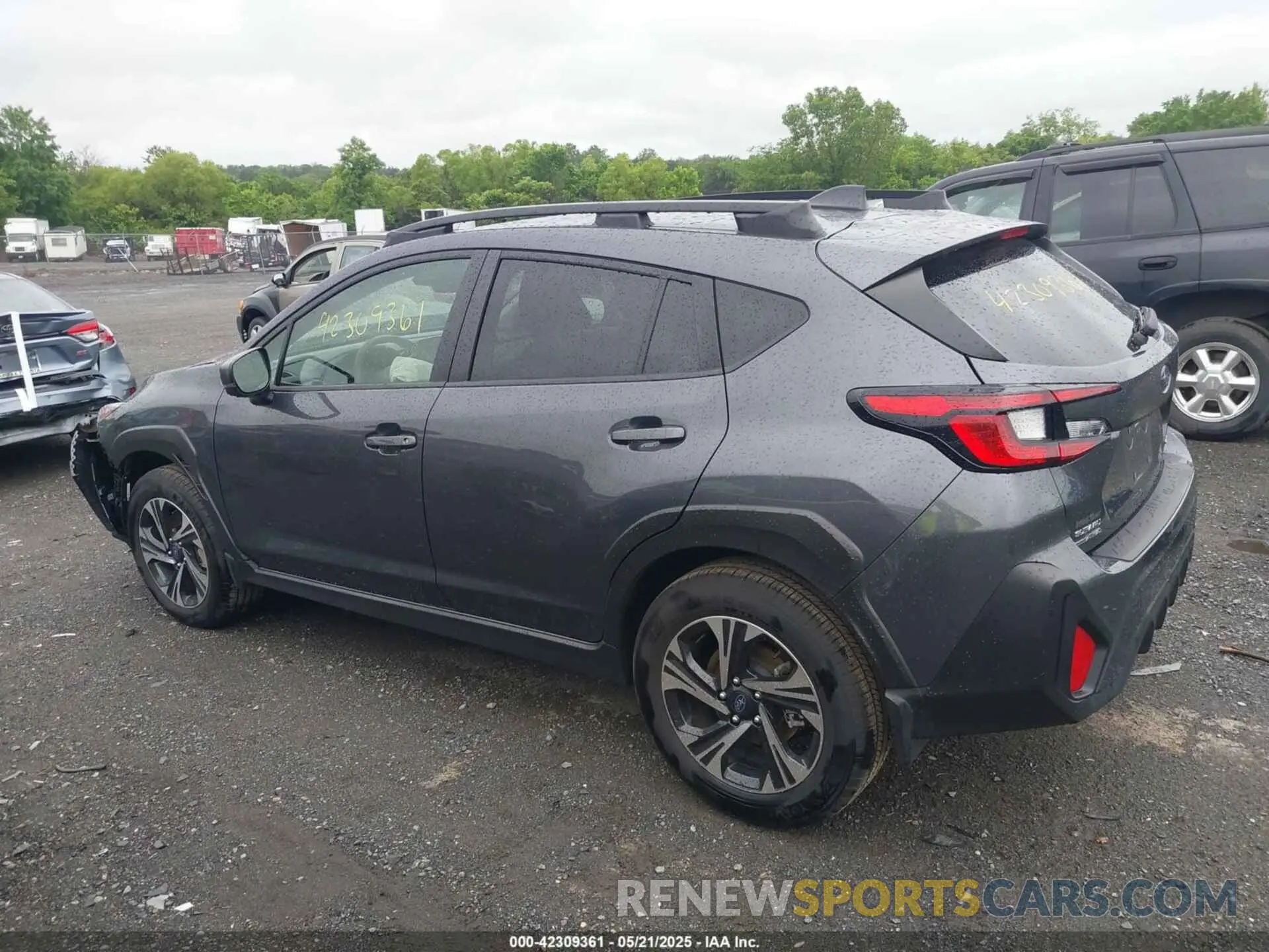 14 Photograph of a damaged car JF2GUADC0R8326099 SUBARU CROSSTREK 2024