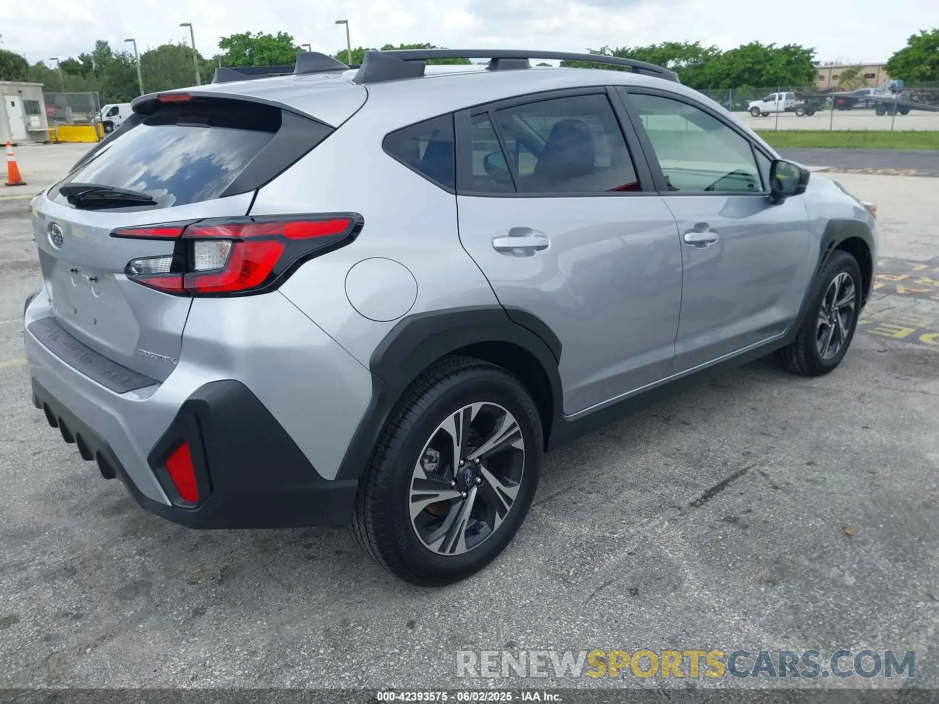 4 Photograph of a damaged car JF2GUADC0R8341461 SUBARU CROSSTREK 2024