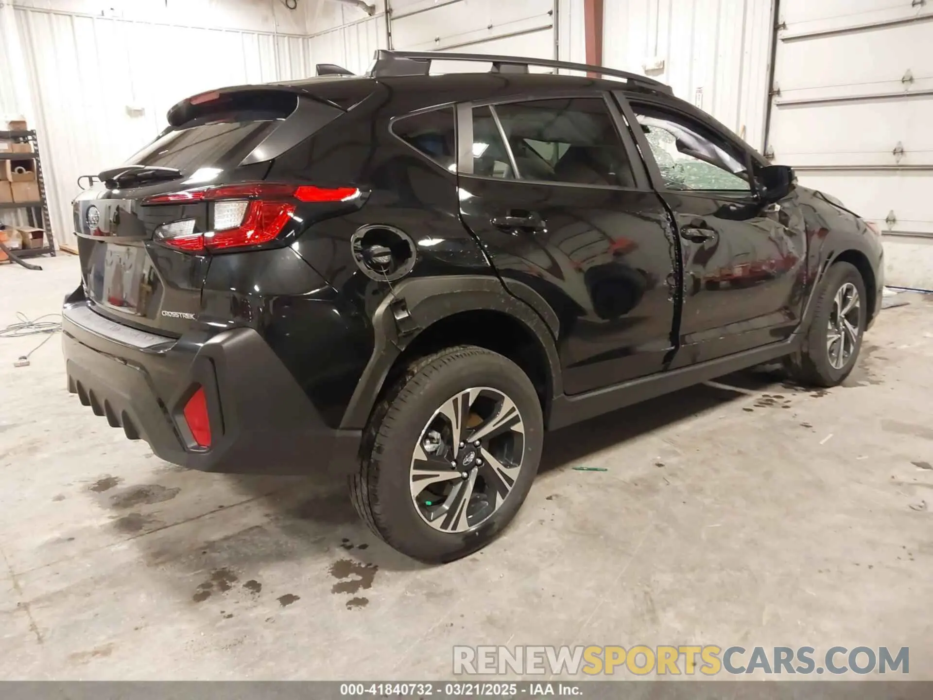 4 Photograph of a damaged car JF2GUADC0R8377800 SUBARU CROSSTREK 2024