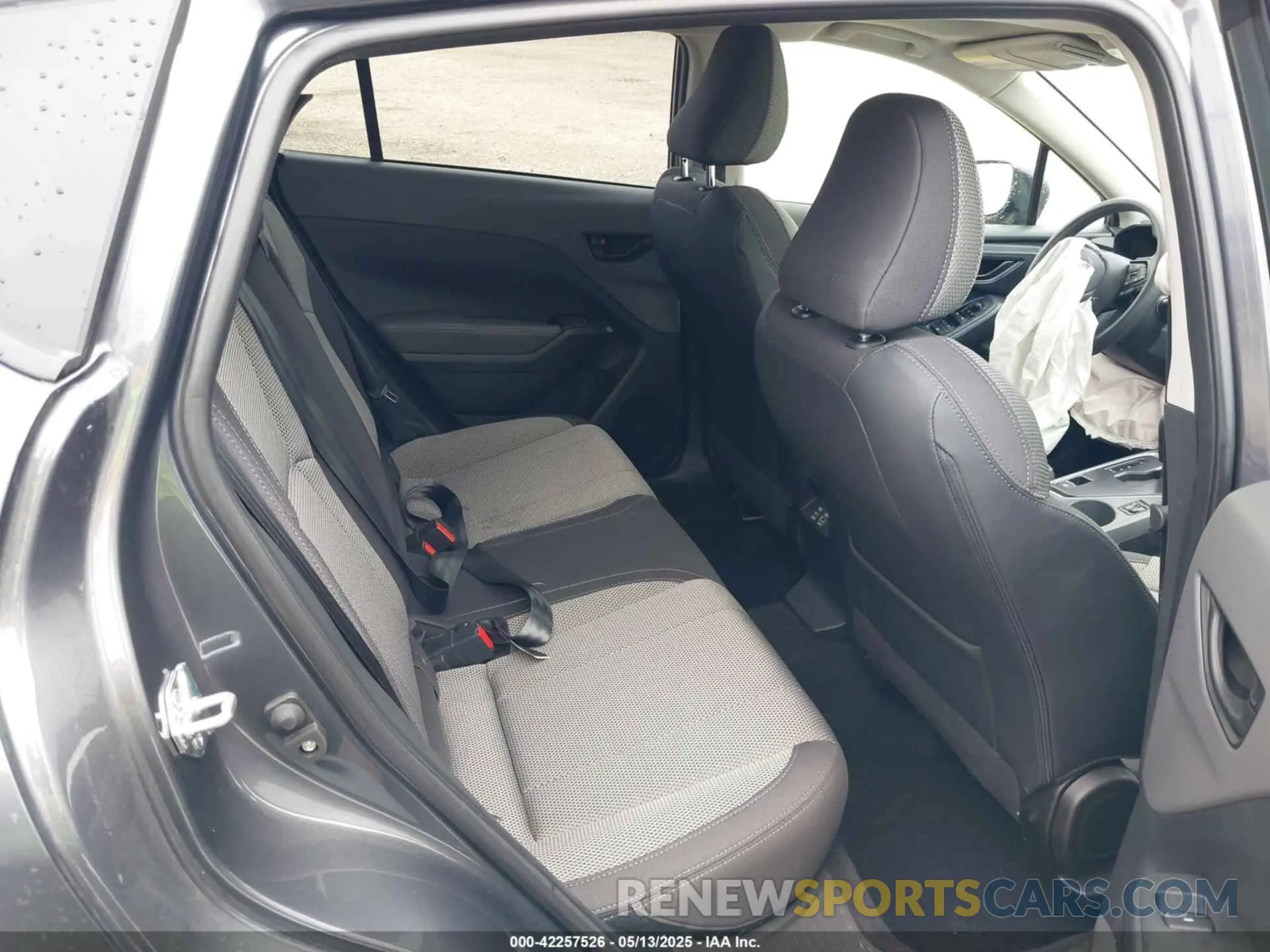 8 Photograph of a damaged car JF2GUADC0RH332534 SUBARU CROSSTREK 2024