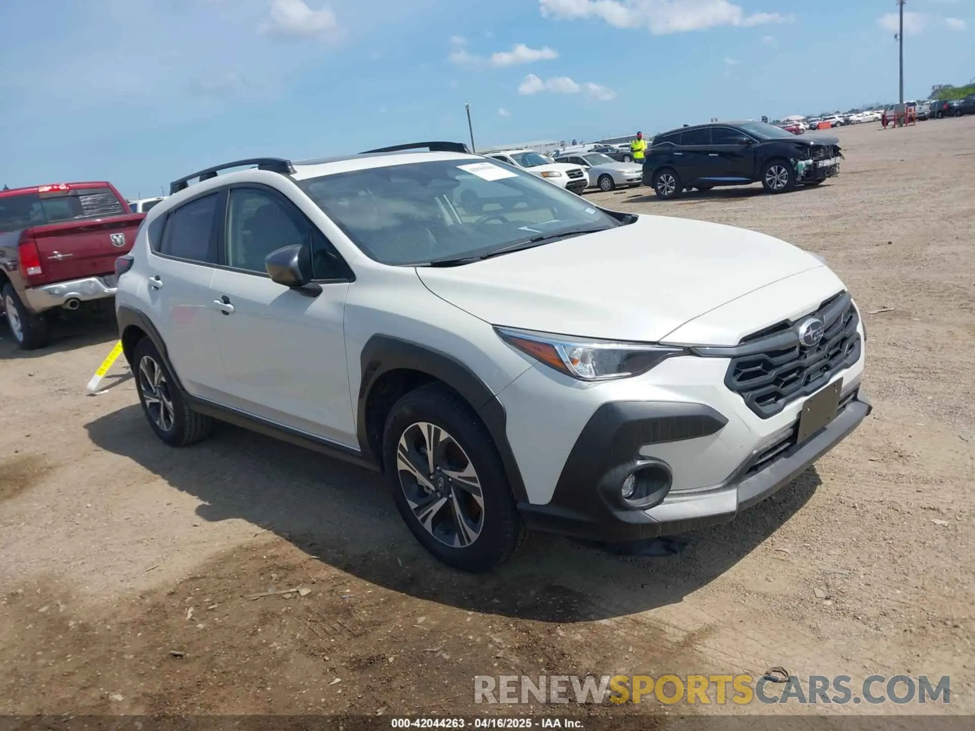13 Photograph of a damaged car JF2GUADC1R8906221 SUBARU CROSSTREK 2024