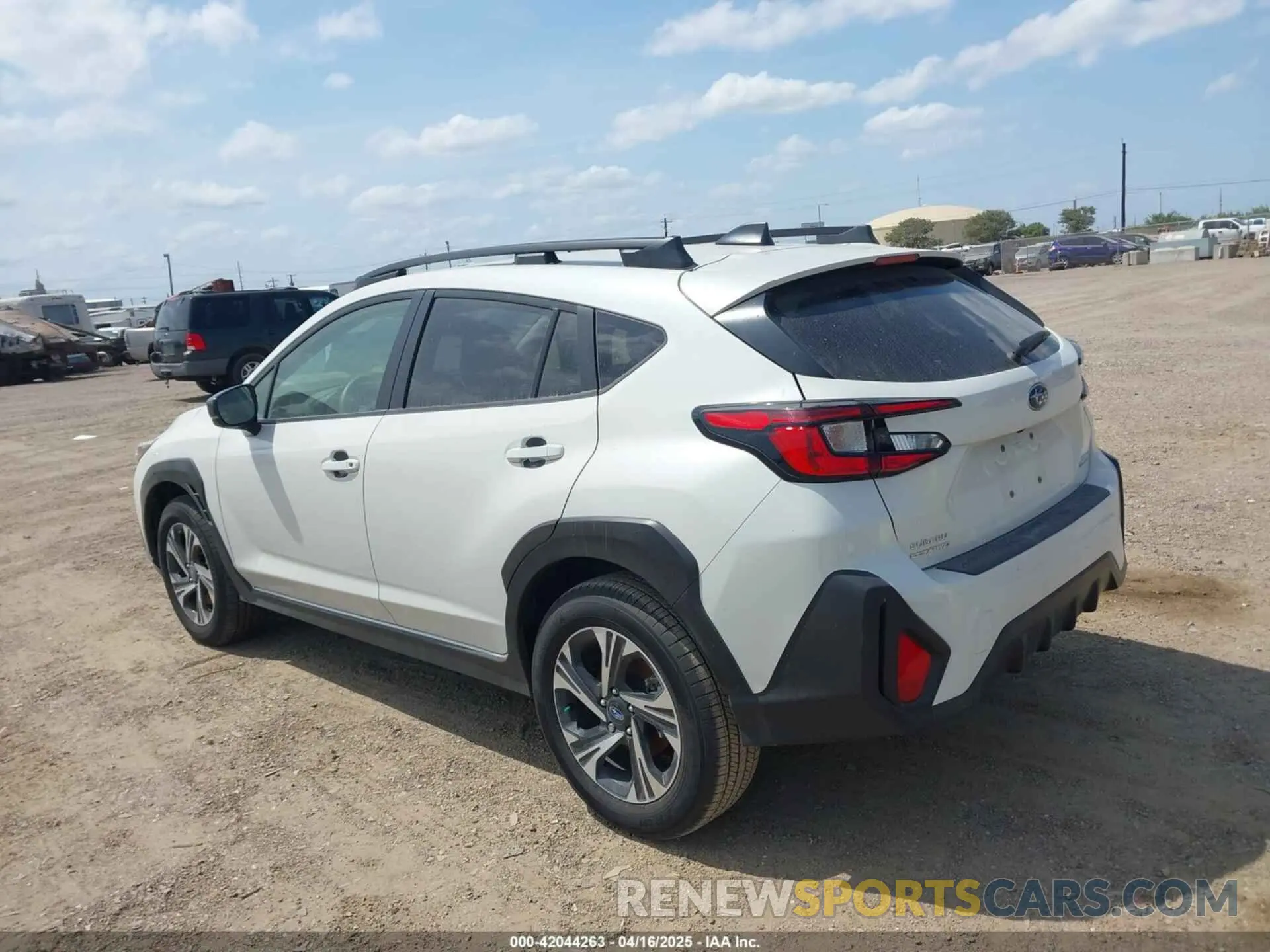 14 Photograph of a damaged car JF2GUADC1R8906221 SUBARU CROSSTREK 2024
