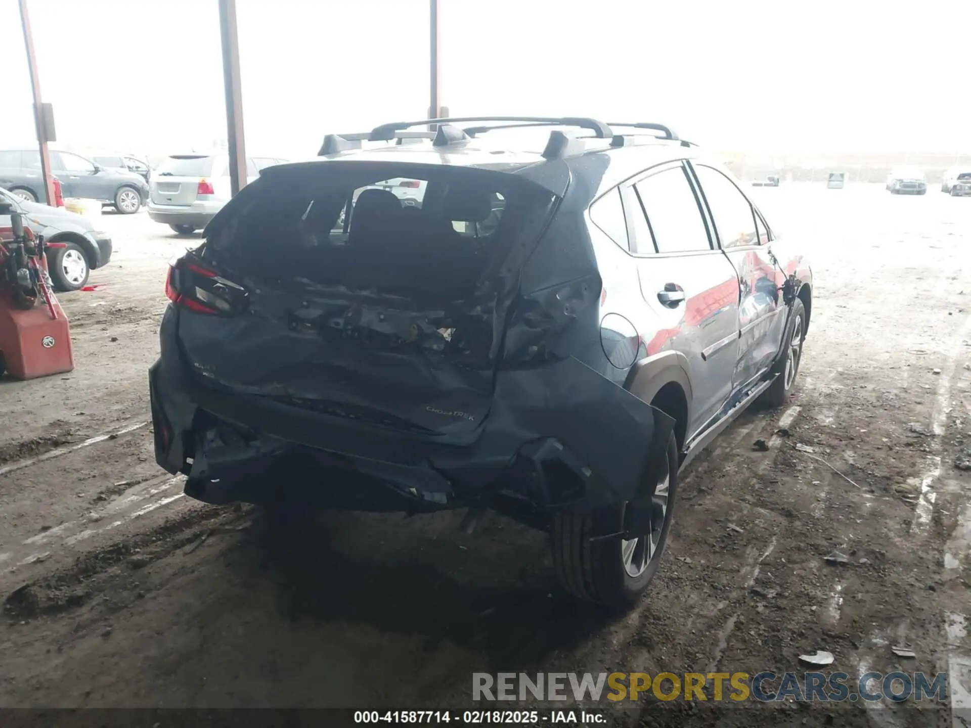 4 Photograph of a damaged car JF2GUADC1RH866111 SUBARU CROSSTREK 2024