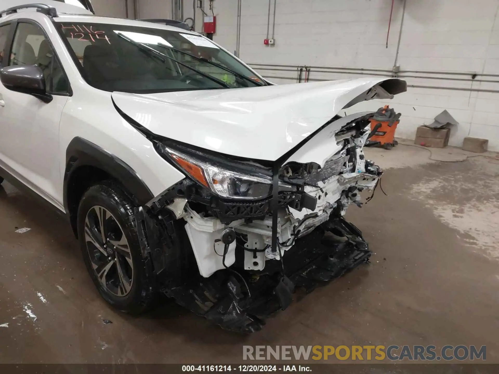 18 Photograph of a damaged car JF2GUADC2R8307859 SUBARU CROSSTREK 2024