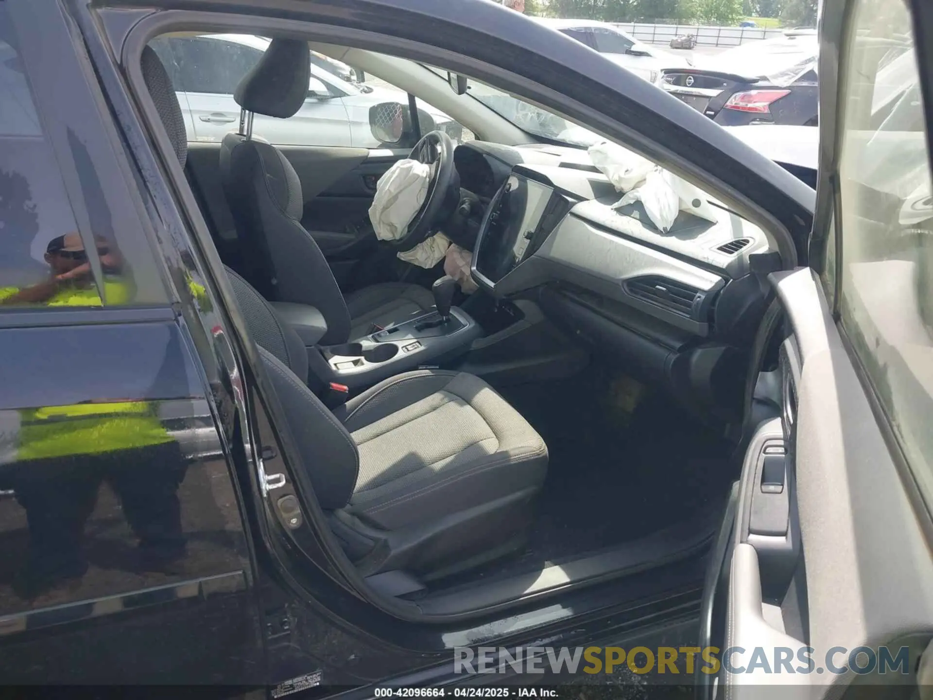 5 Photograph of a damaged car JF2GUADC2RH289525 SUBARU CROSSTREK 2024