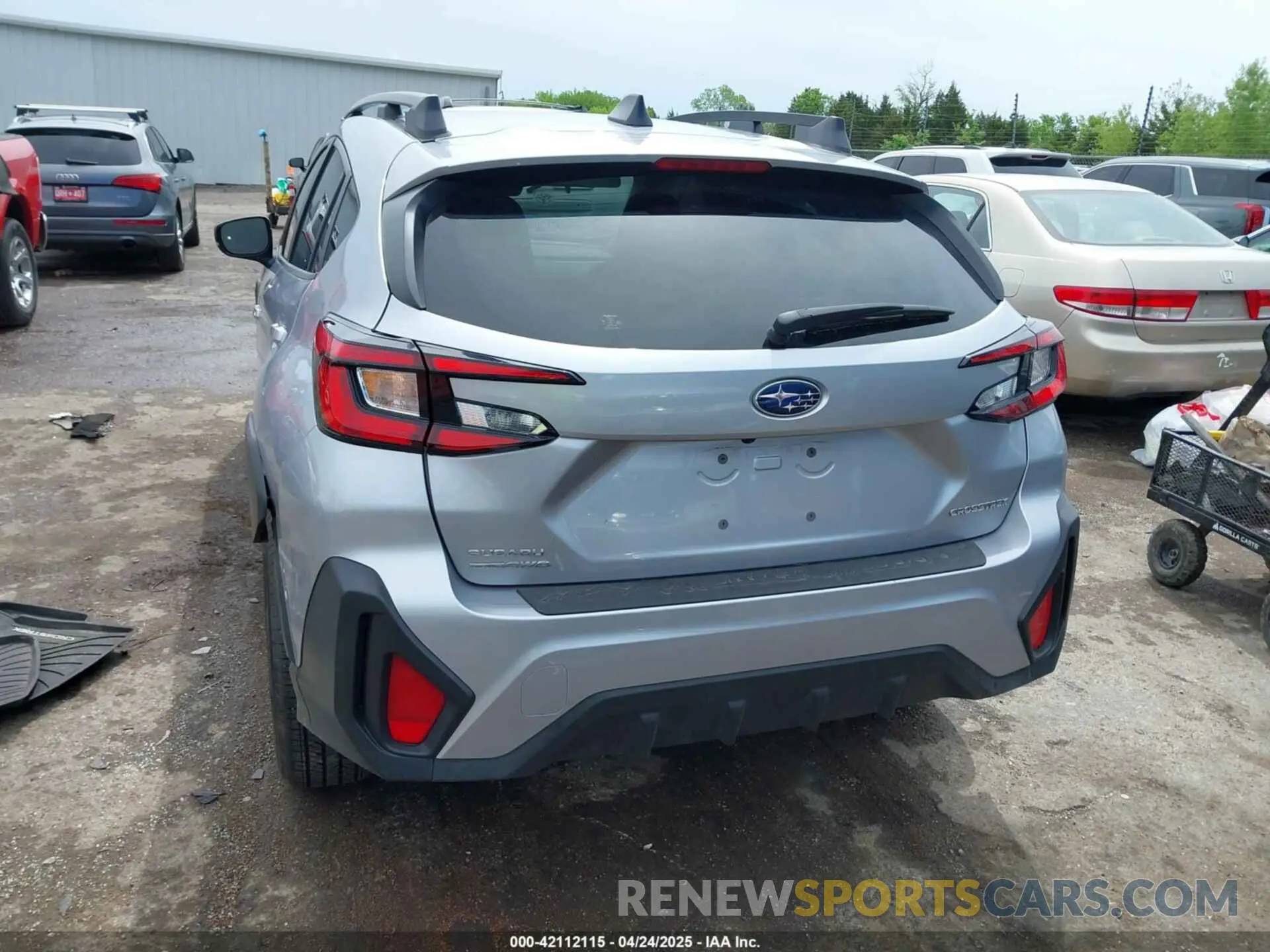16 Photograph of a damaged car JF2GUADC3R8897635 SUBARU CROSSTREK 2024